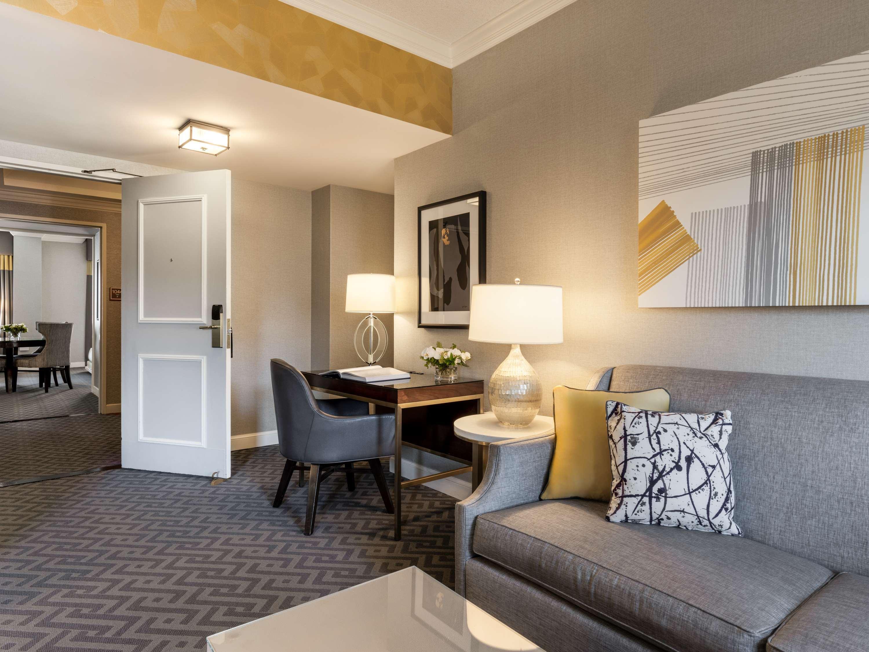 Suite King Bed One Bedroom 