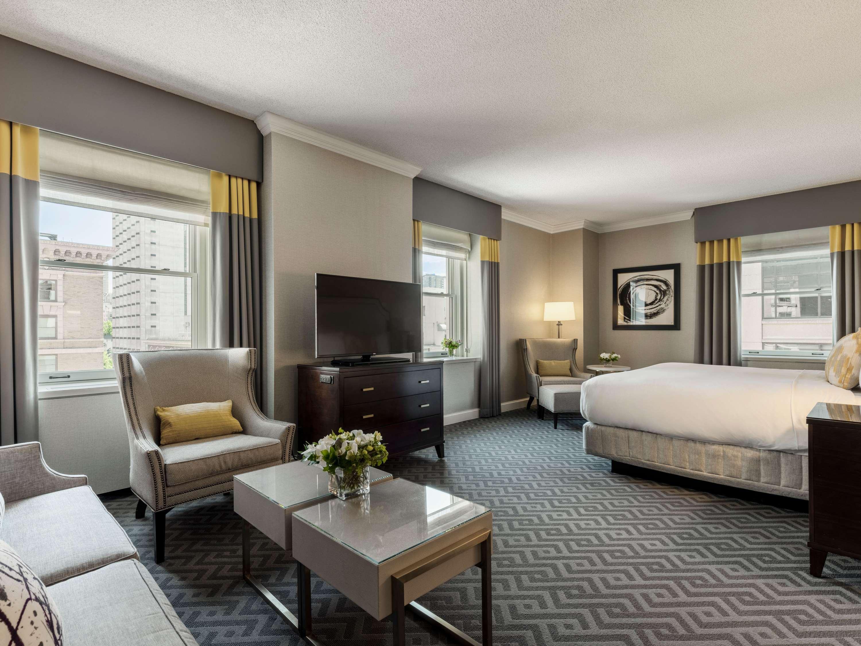 Suite King Bed One Bedroom 