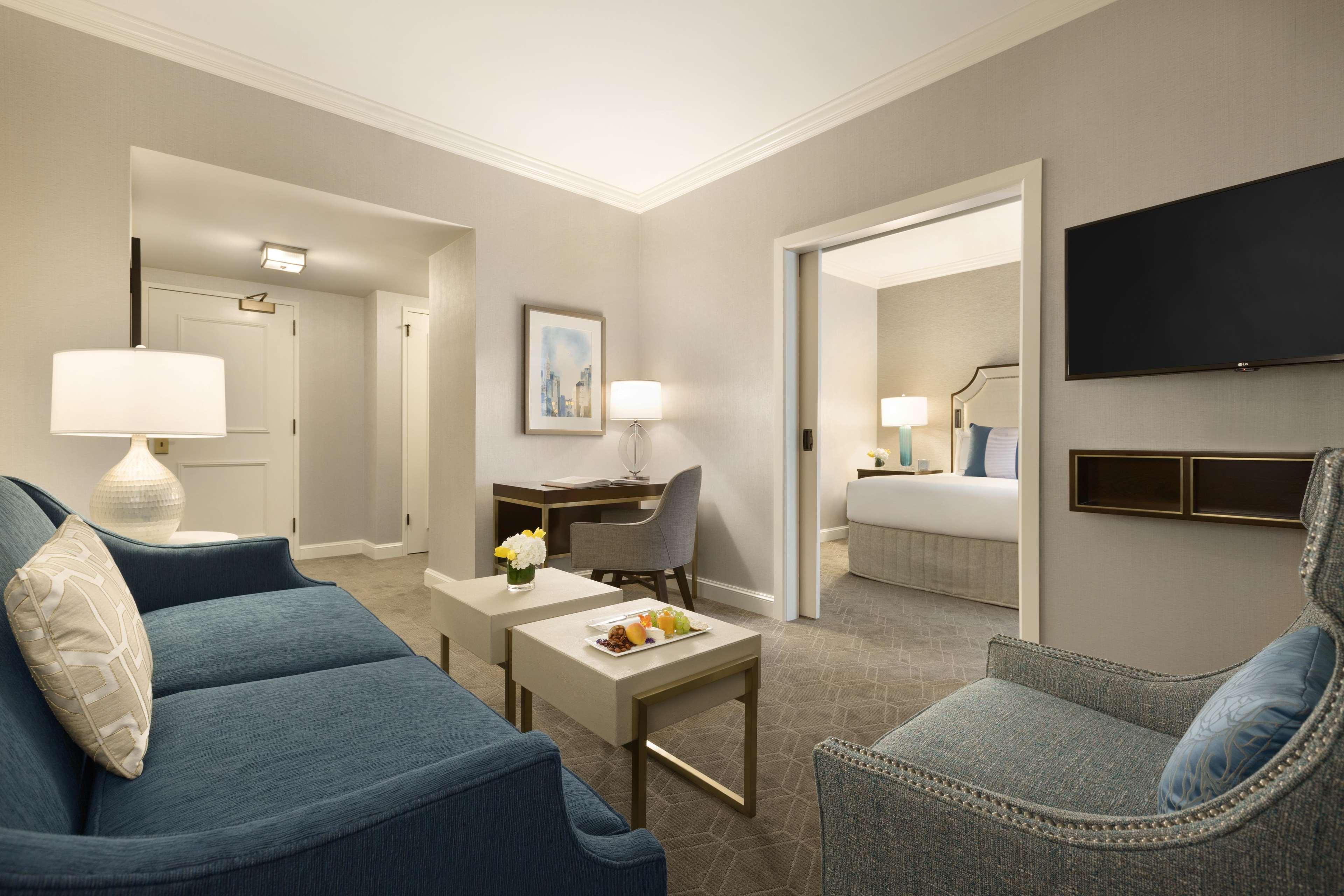 Suite Executive King Bed