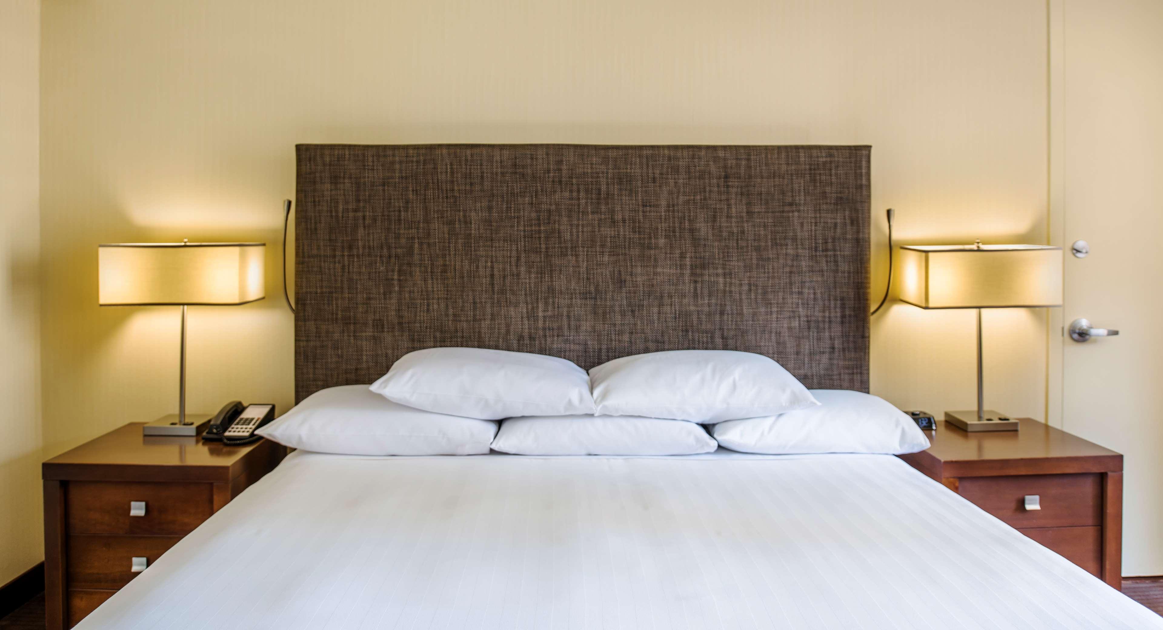 Double Queen Size Bed