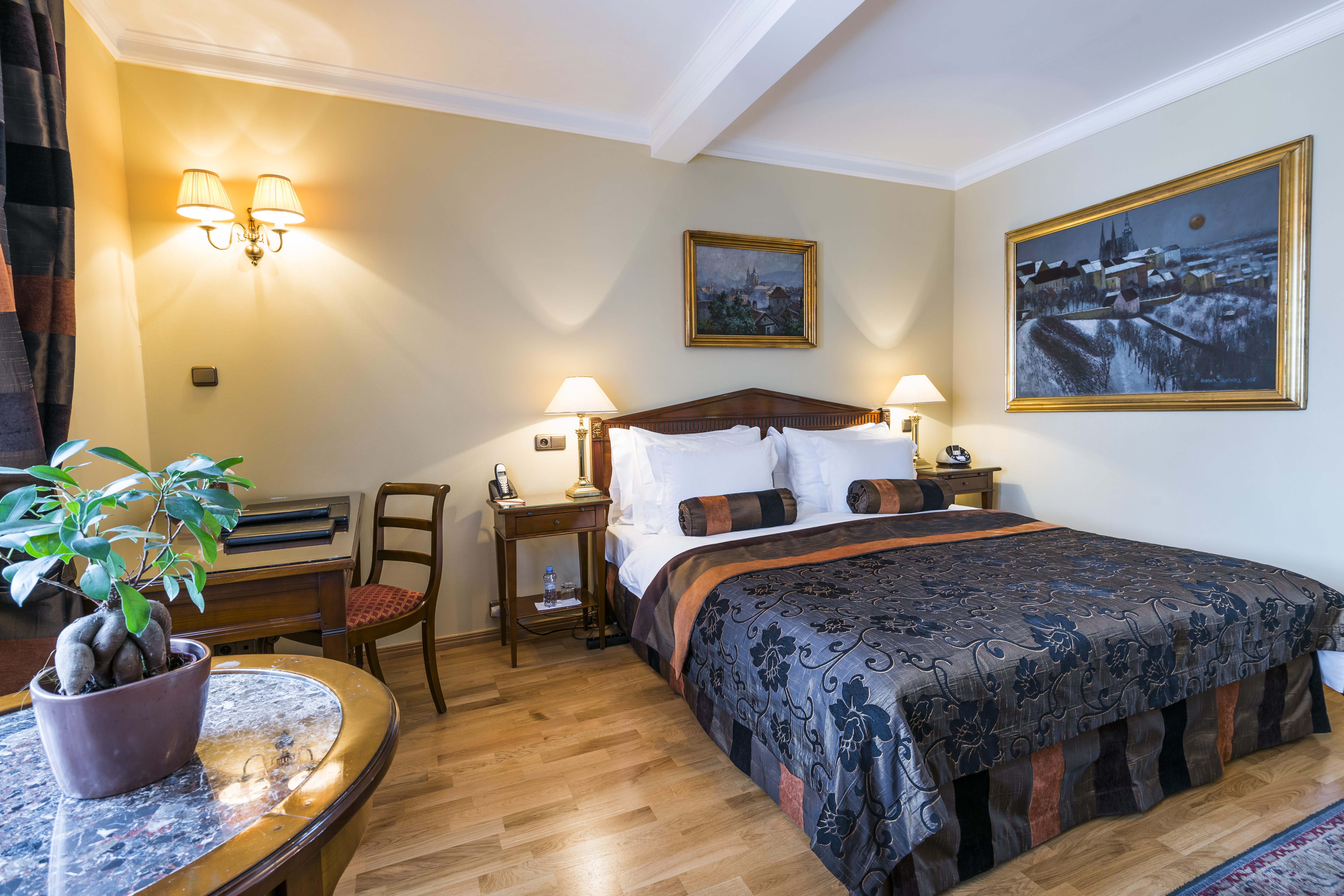 Double or Twin Superior