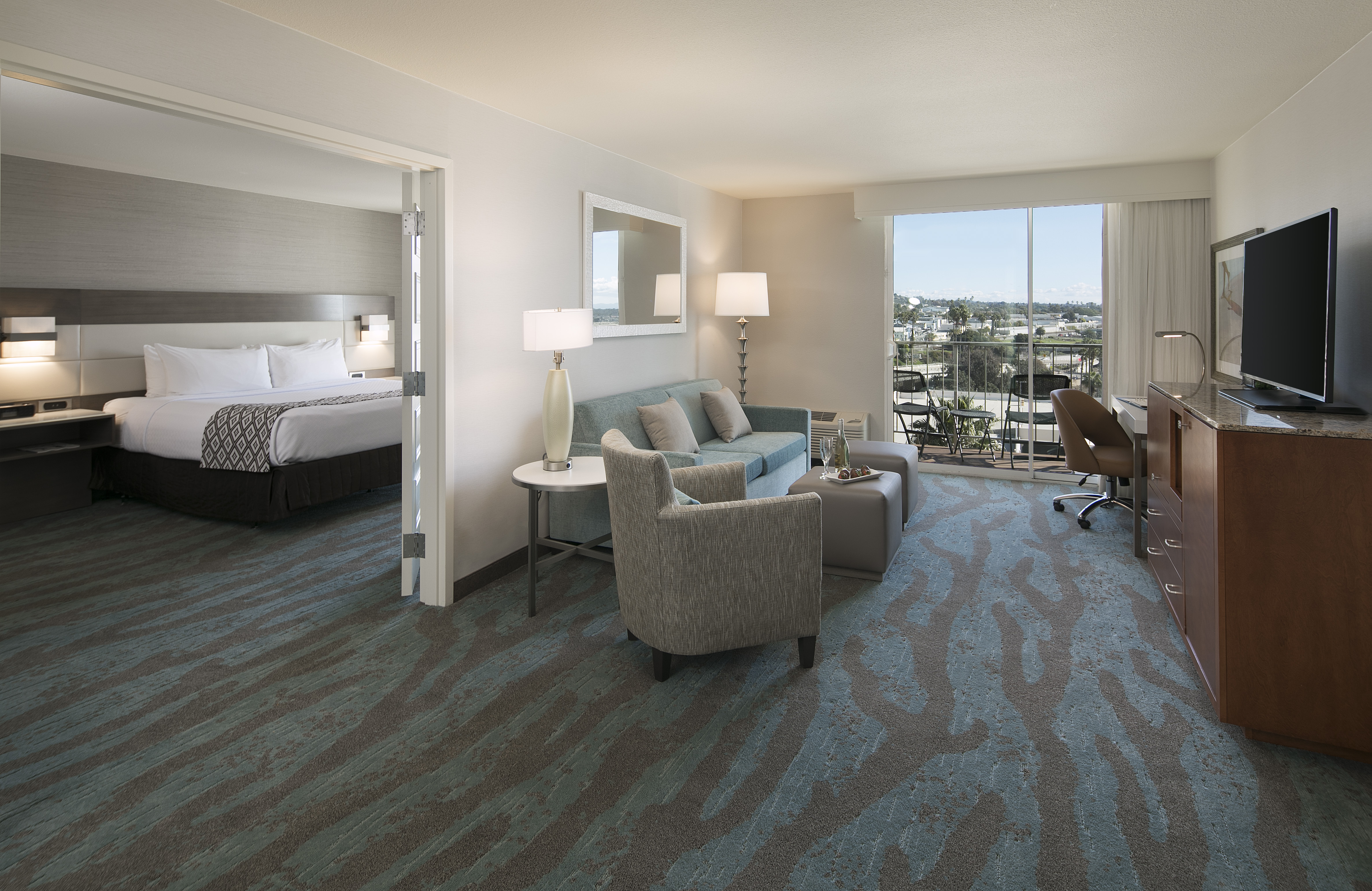 Suite King Bed Non Smoking