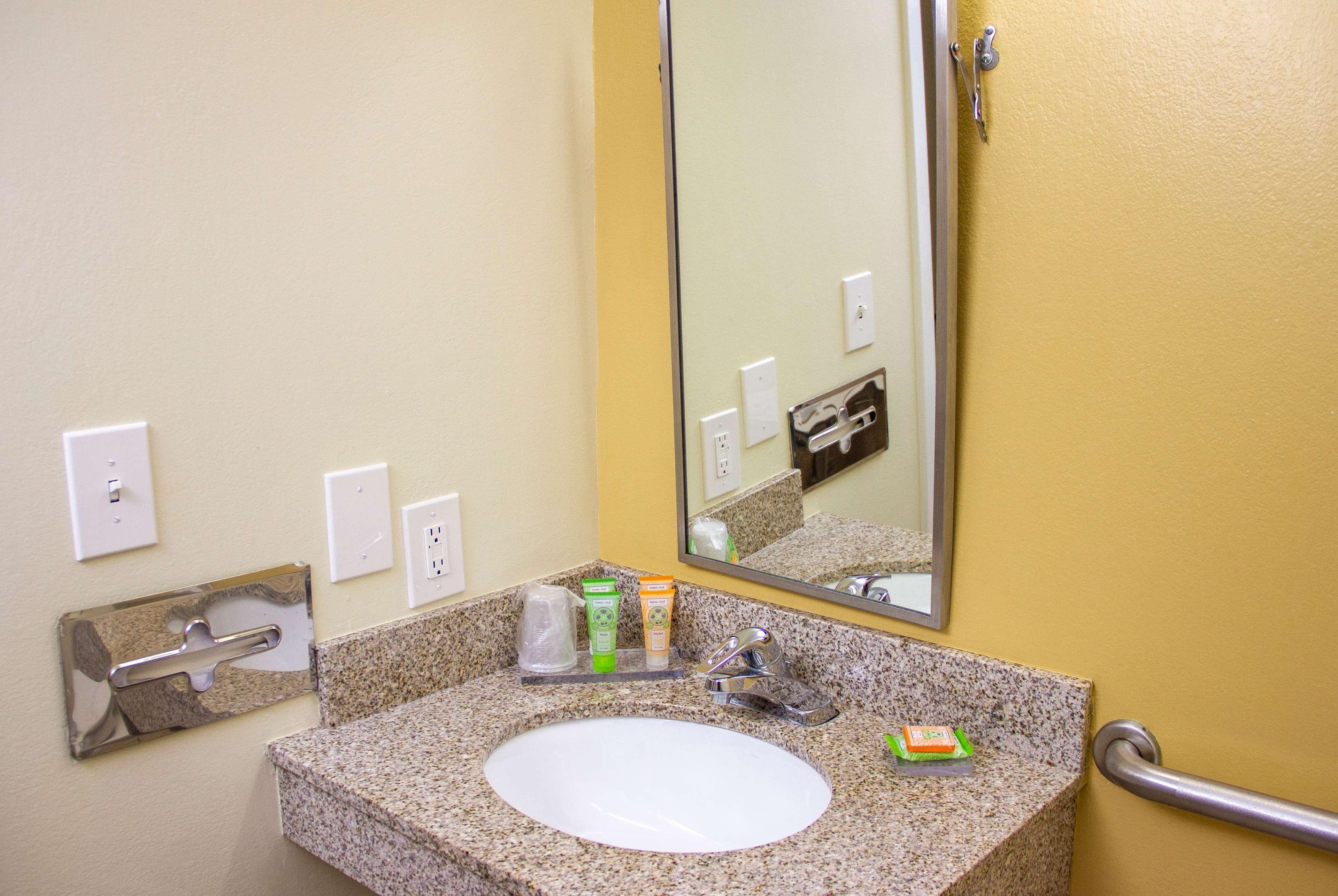 Double Deluxe Two Double Beds