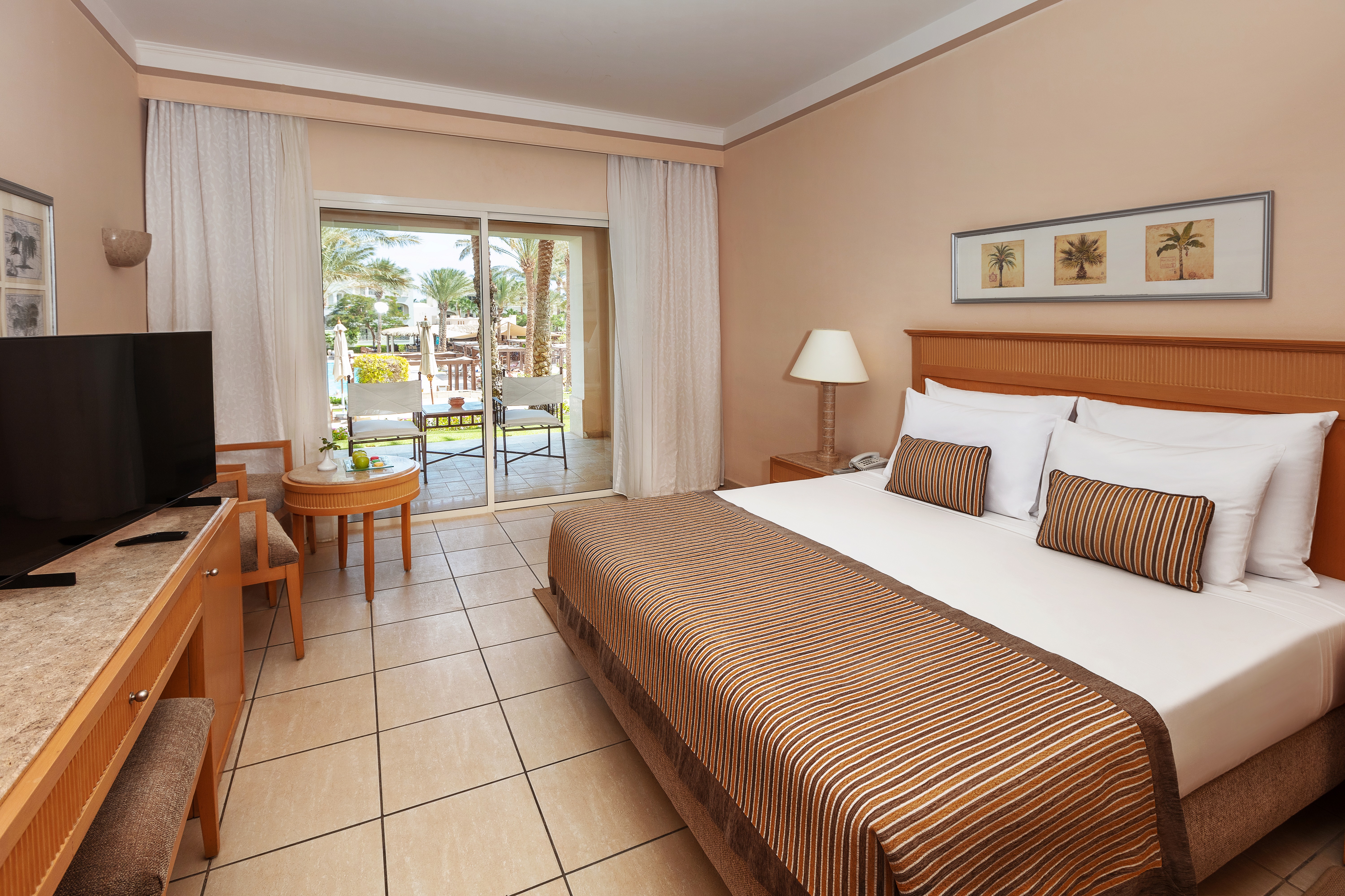 Junior Suite Pool View