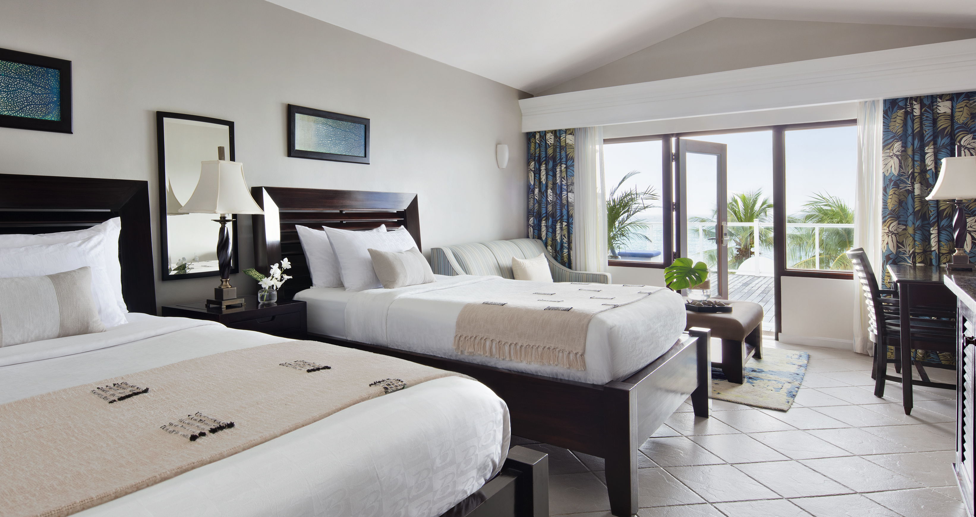 Suite Ocean Front One Bedroom