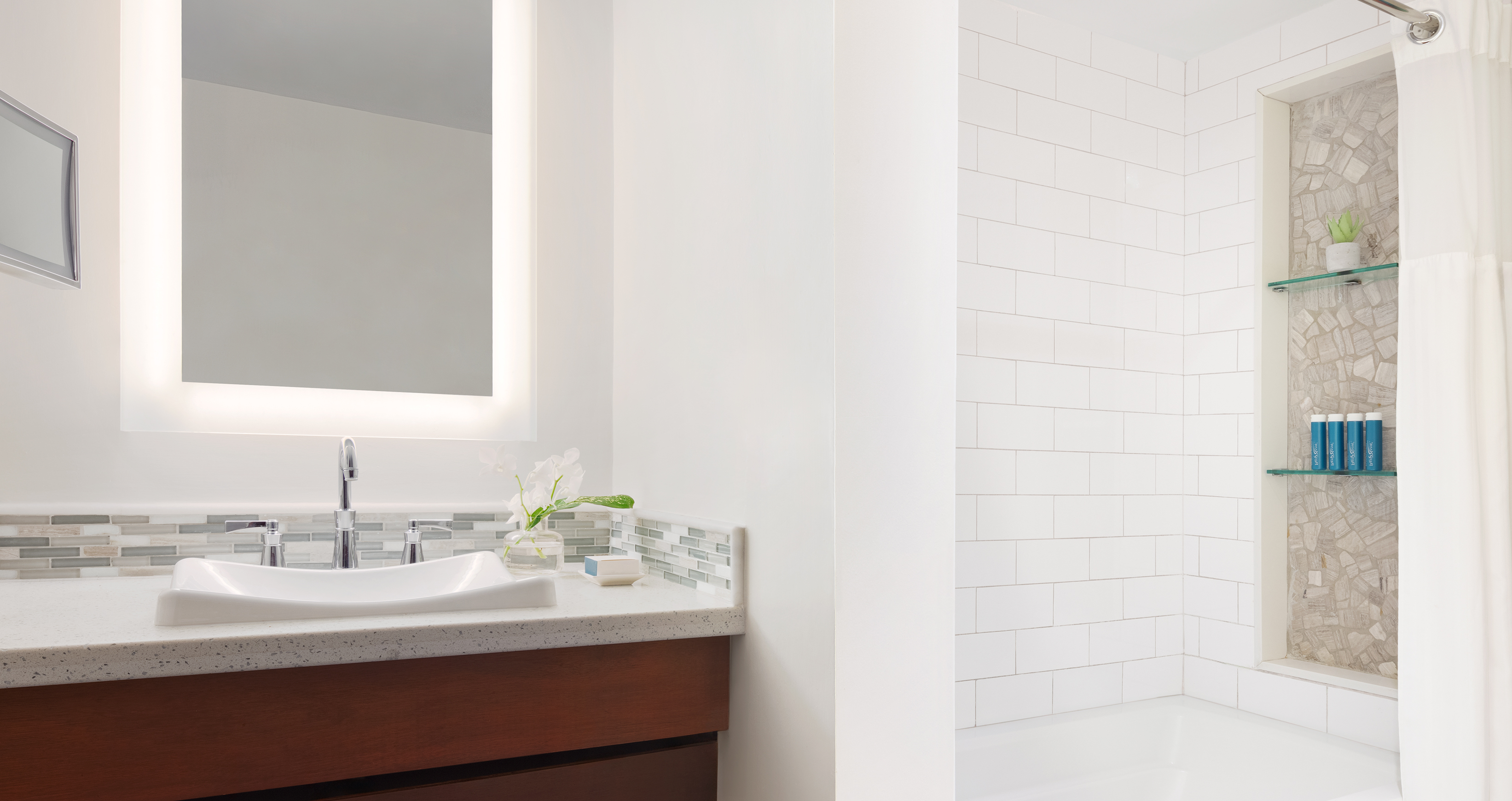 Room Deluxe King Bed