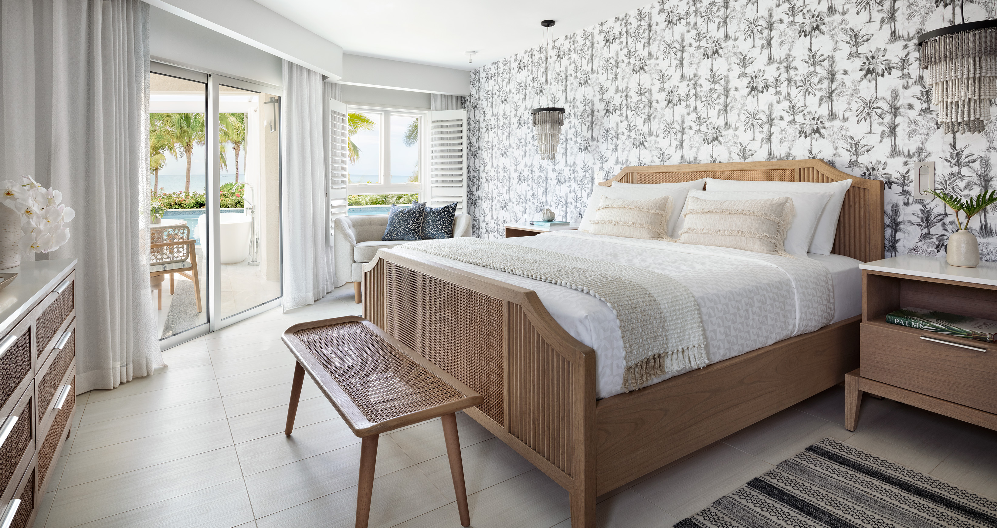 Suite Pool View One Bedroom