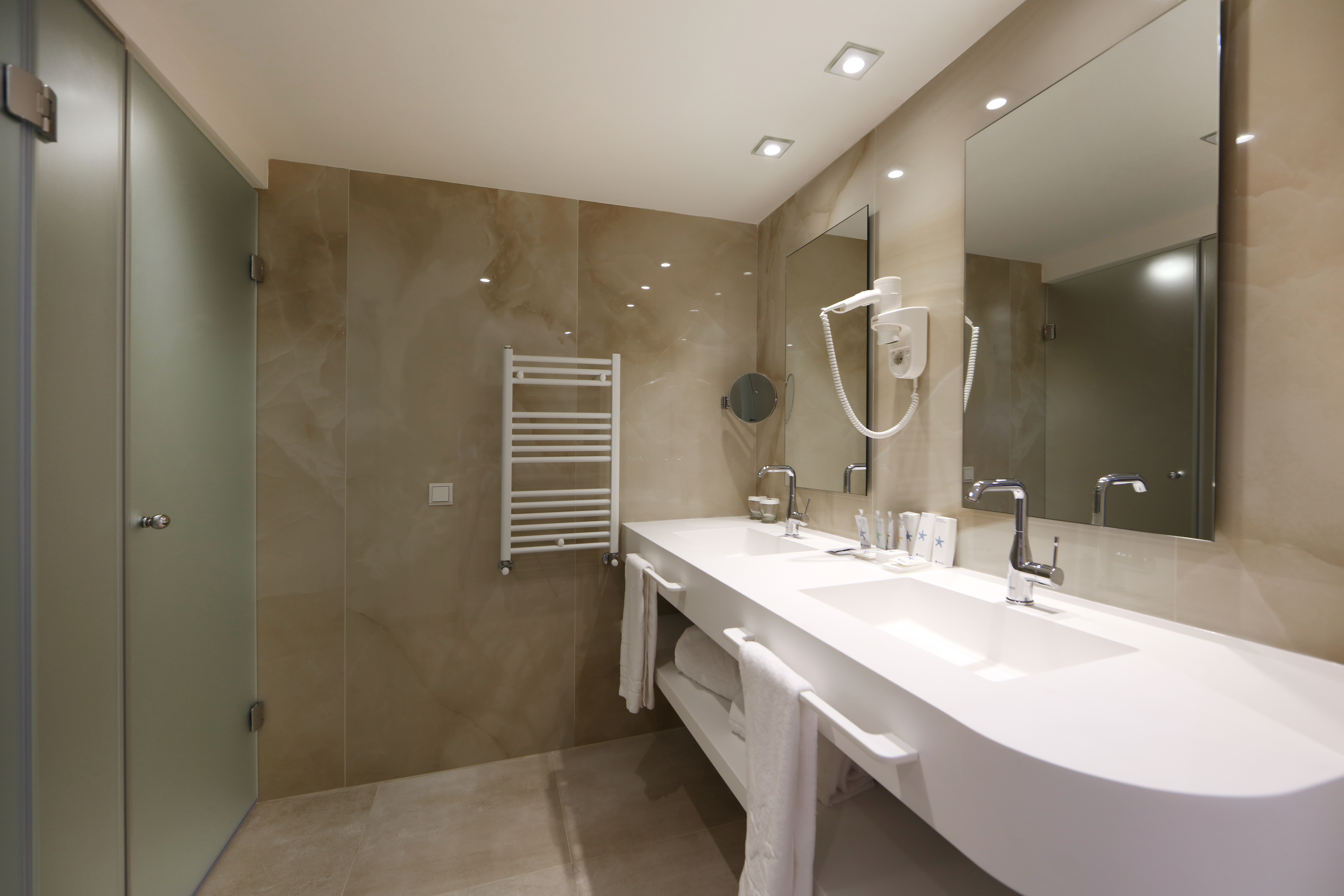 Double Single Prestige