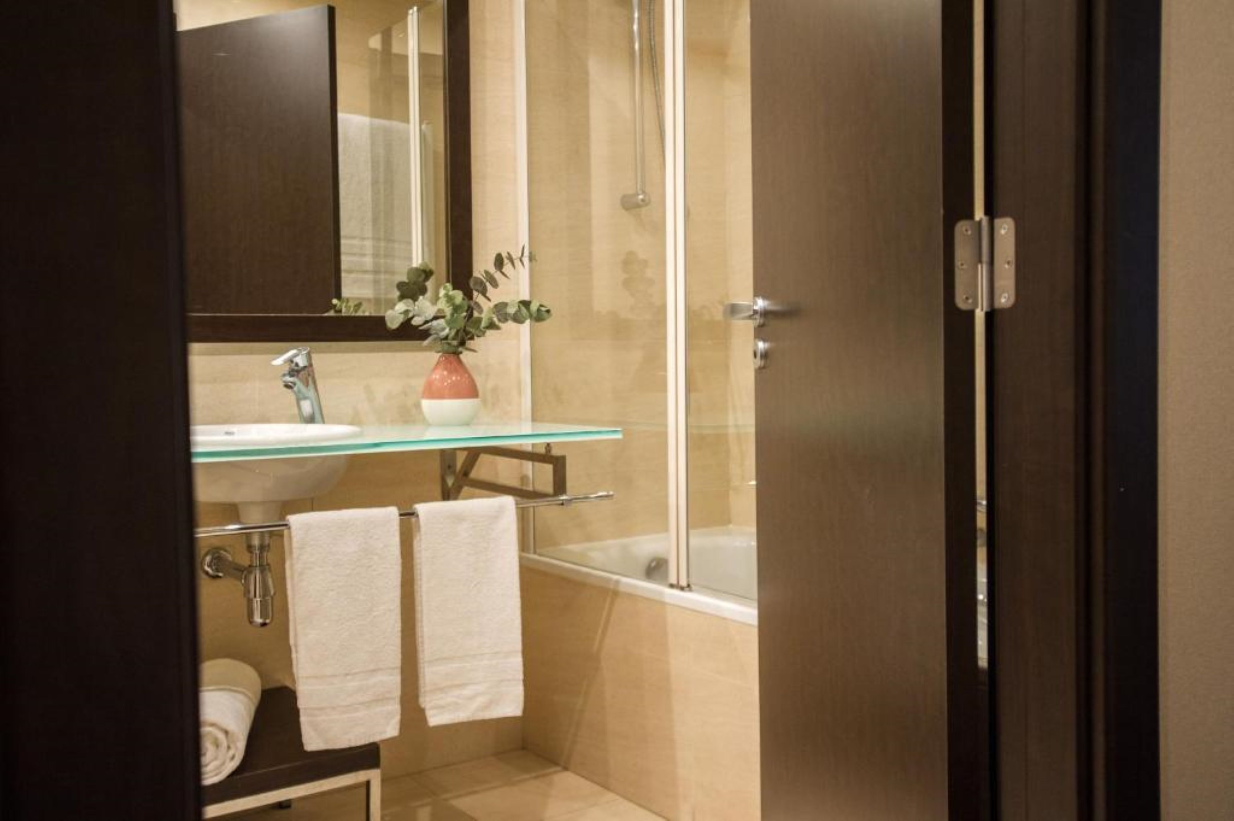 Double King Size Bed