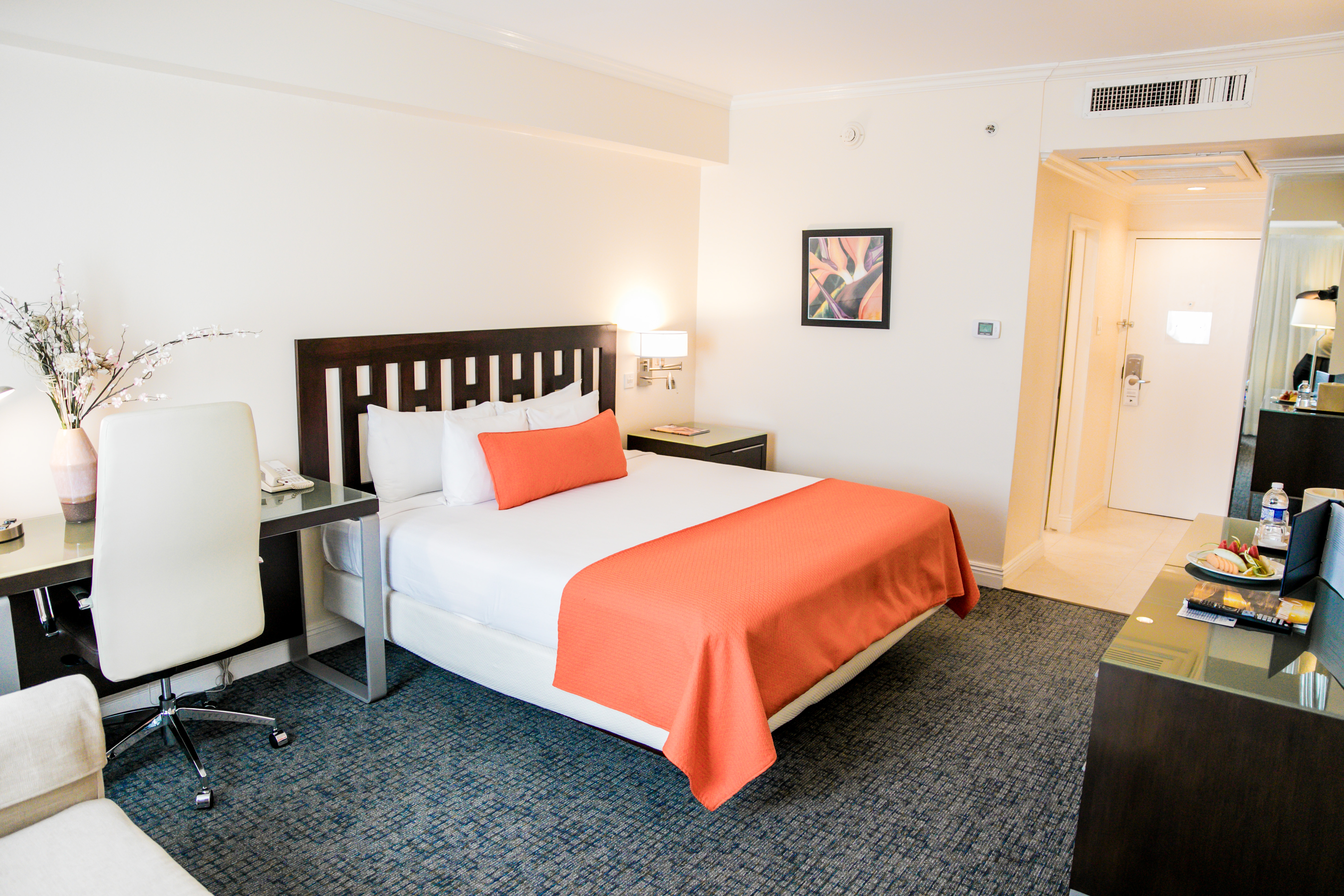 Double Deluxe King Bed