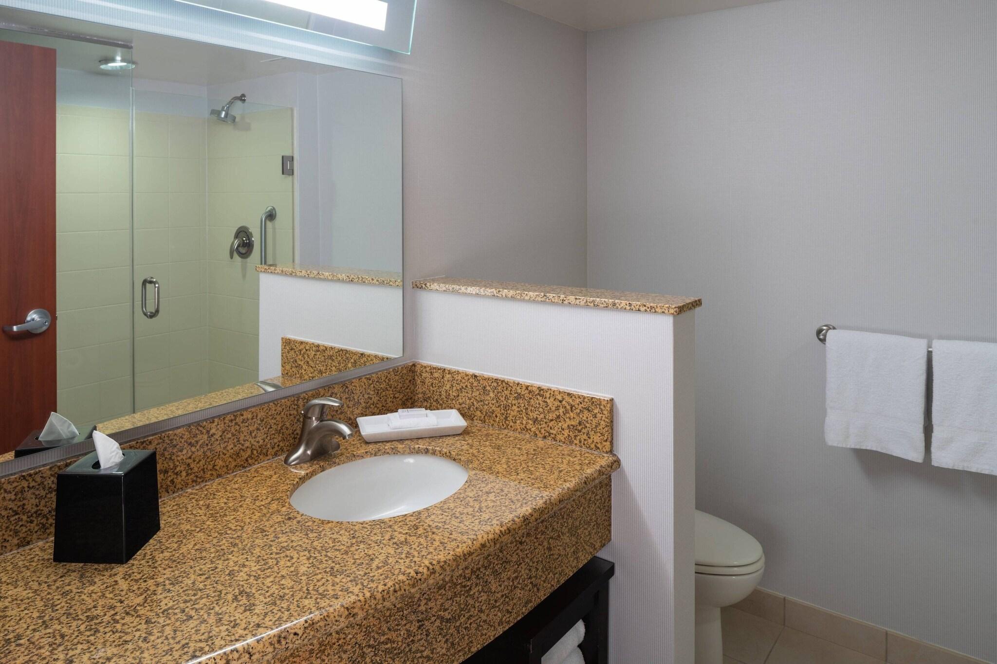 Double Accessible