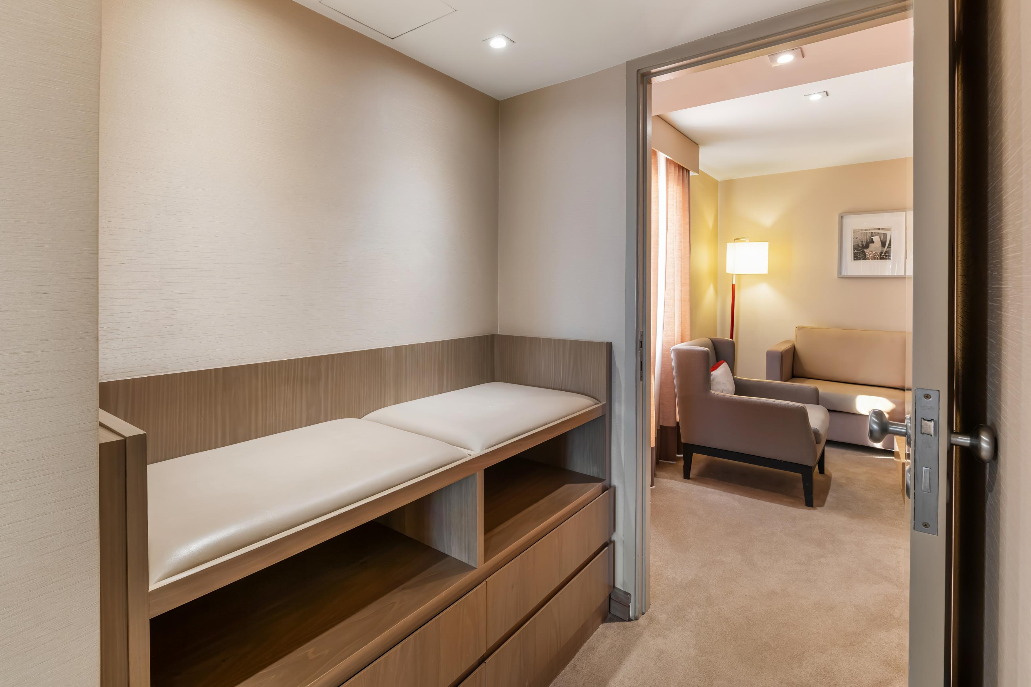 Single King Size Bed