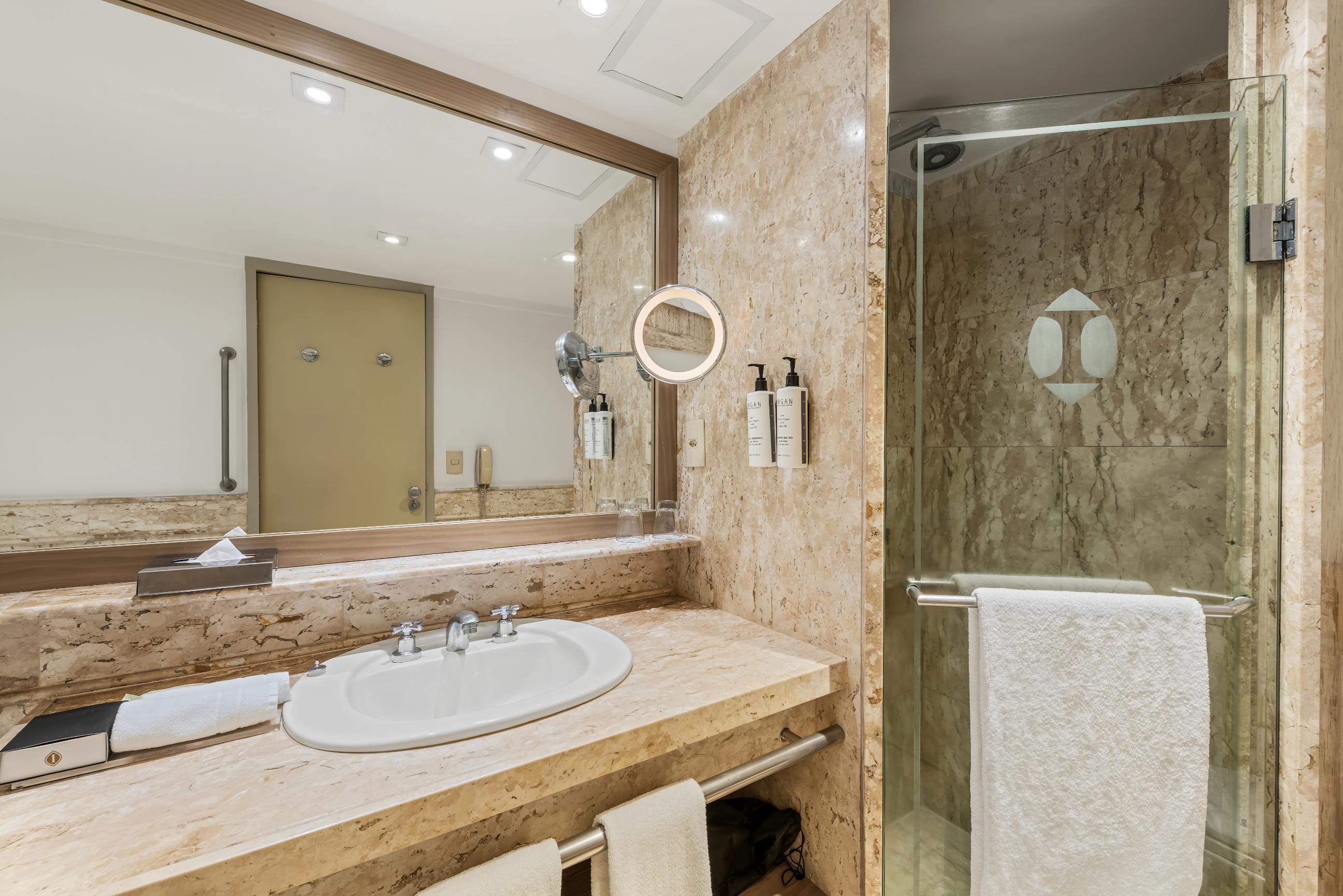 Twin Classic with Balcony