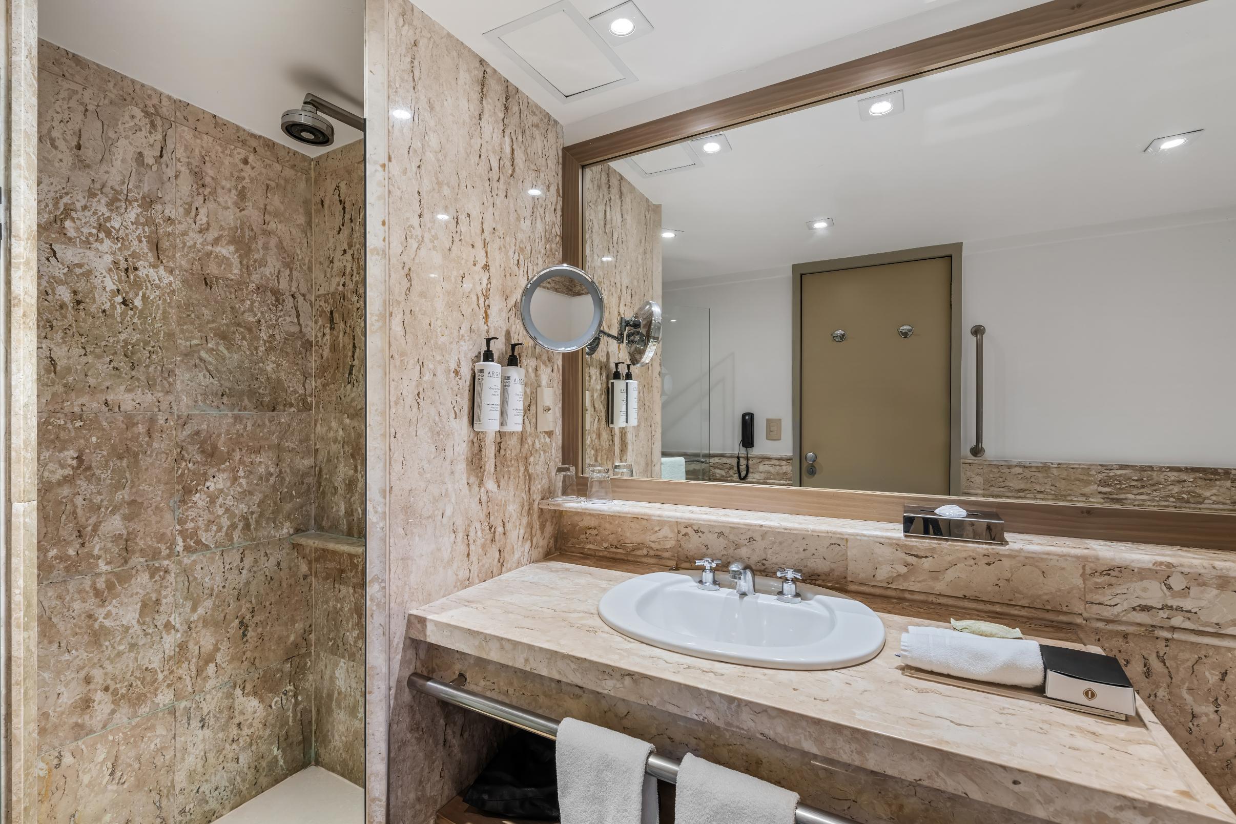 Double Classic King Bed