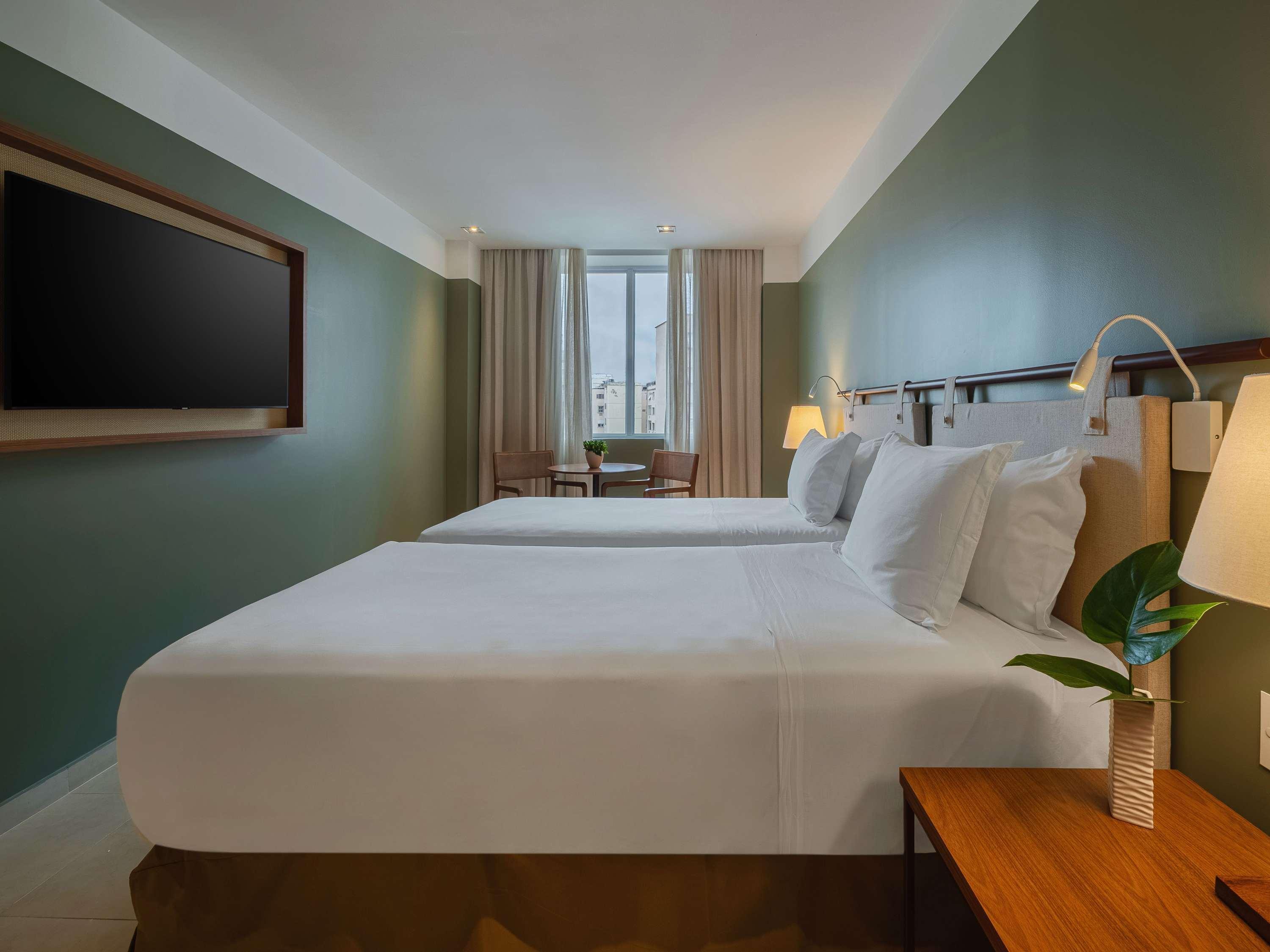 Twin Deluxe City View