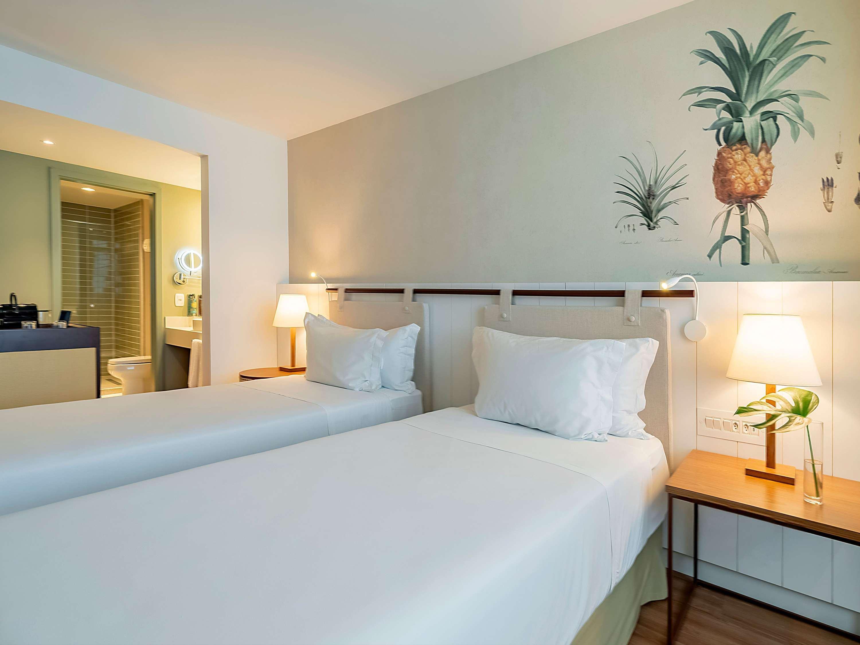 Twin Executive Sea View