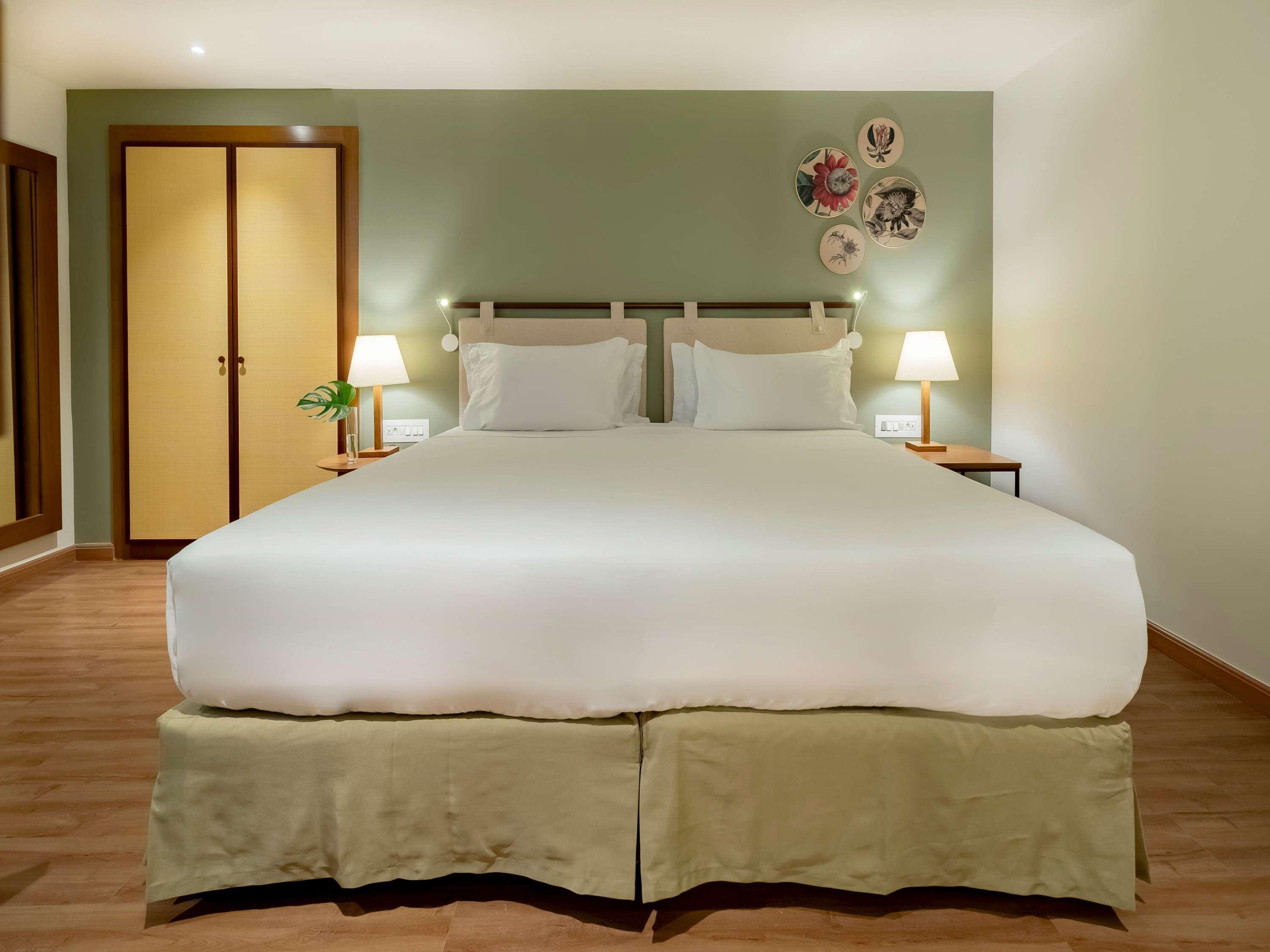 Double Superior with Double Bed