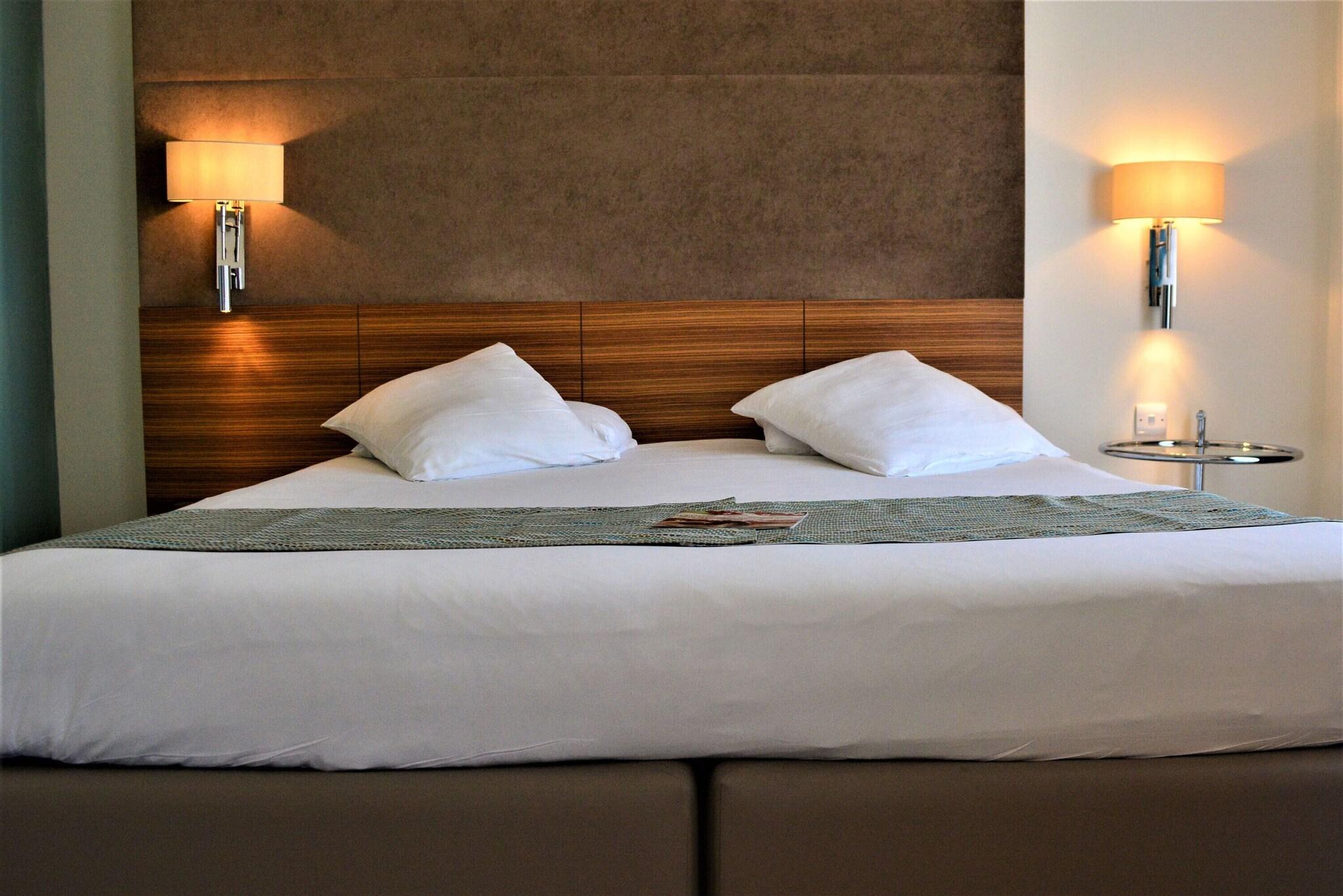 Double or Twin King Size Bed