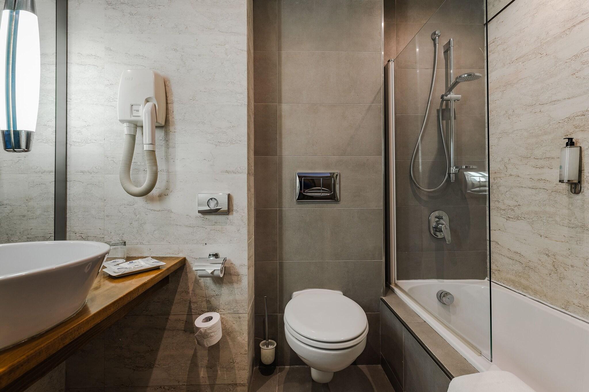 Double or Twin King Size Bed