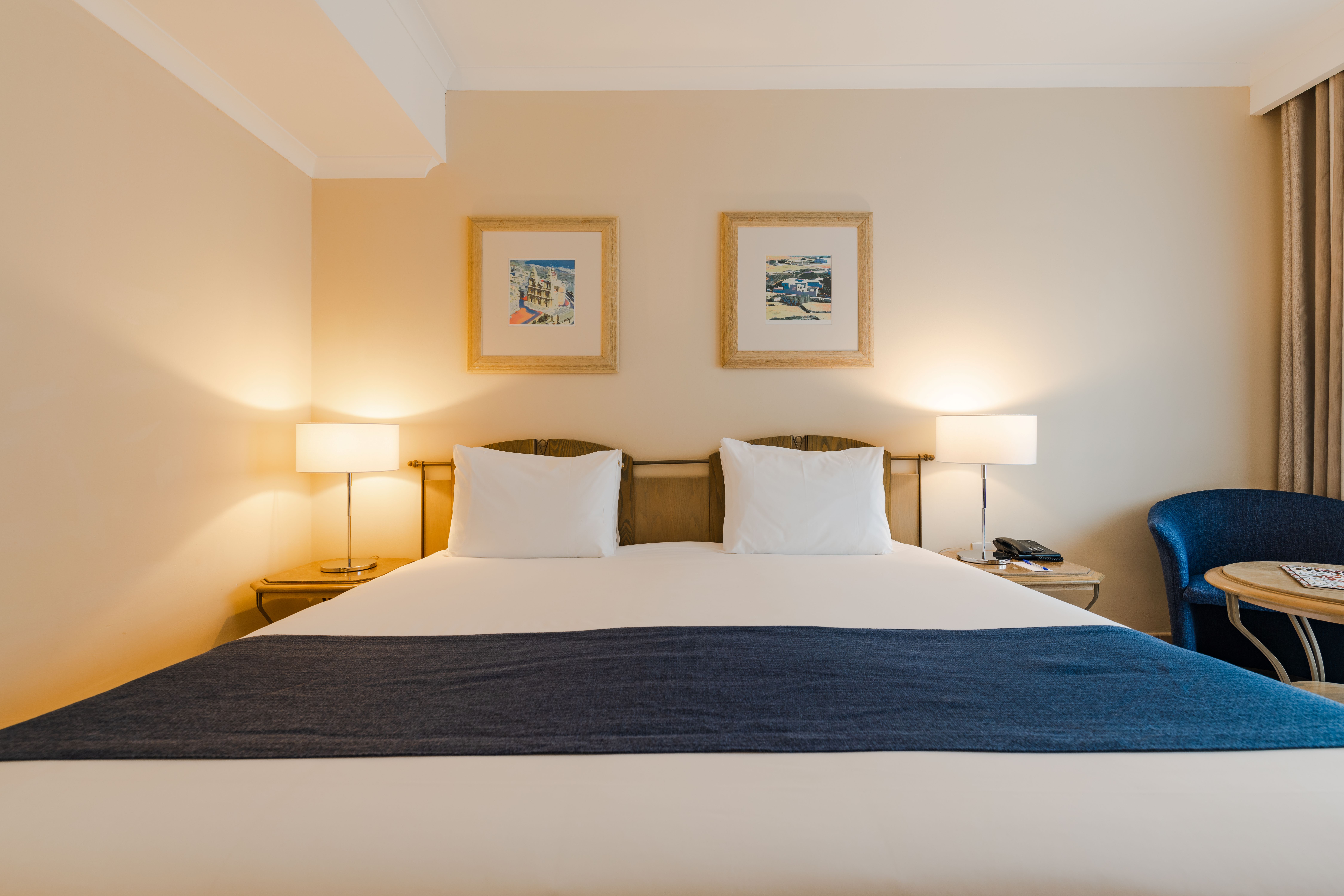 Double or Twin Economy