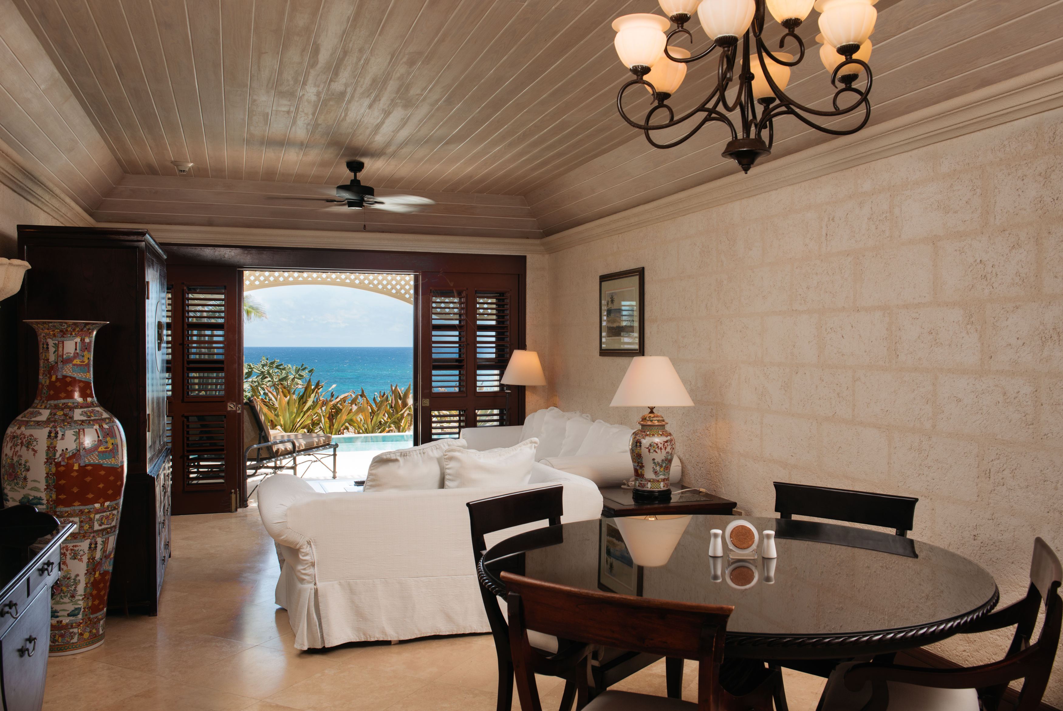 Suite Ocean View Two Bedrooms