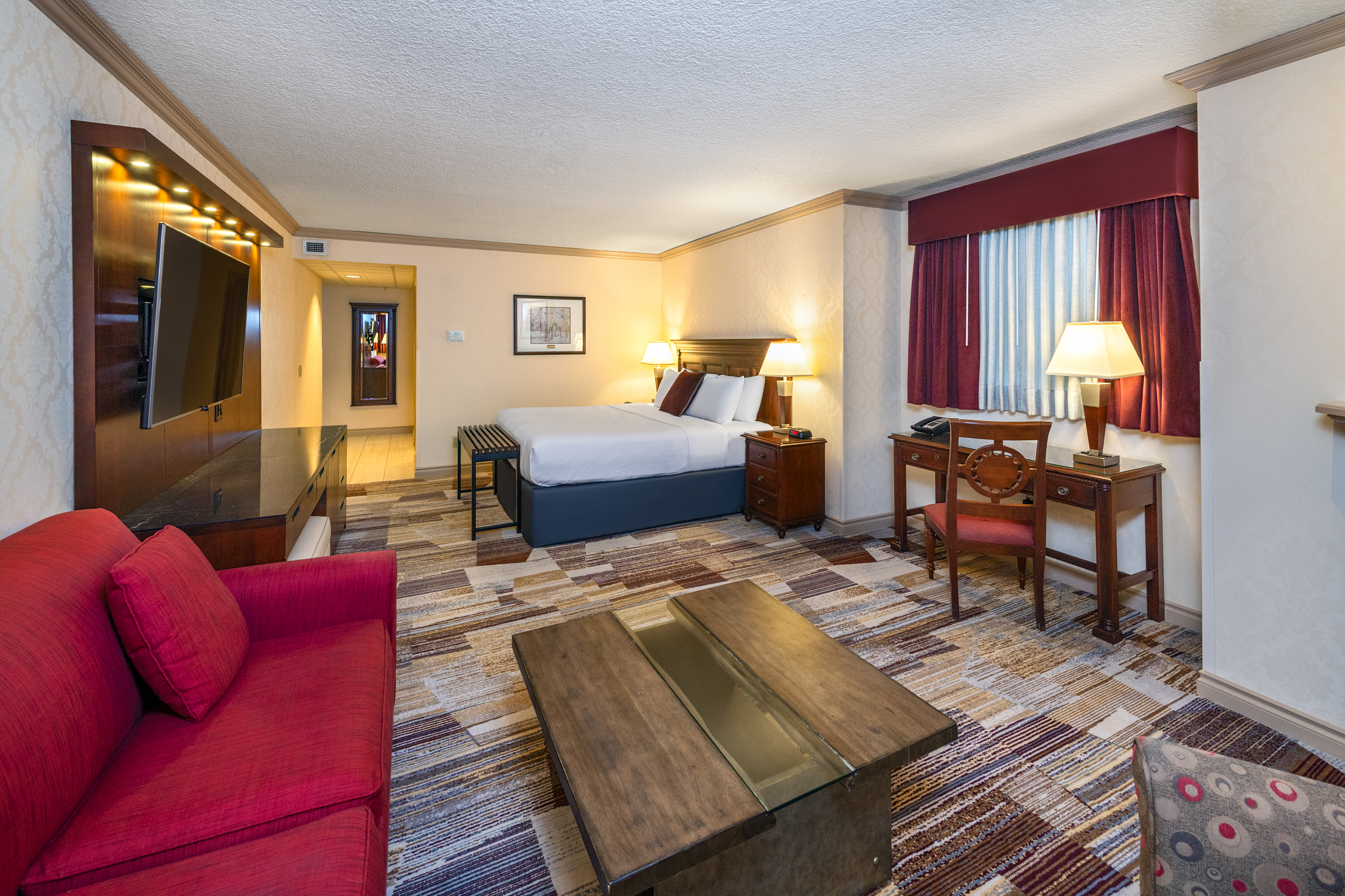 Junior Suite Deluxe King Bed