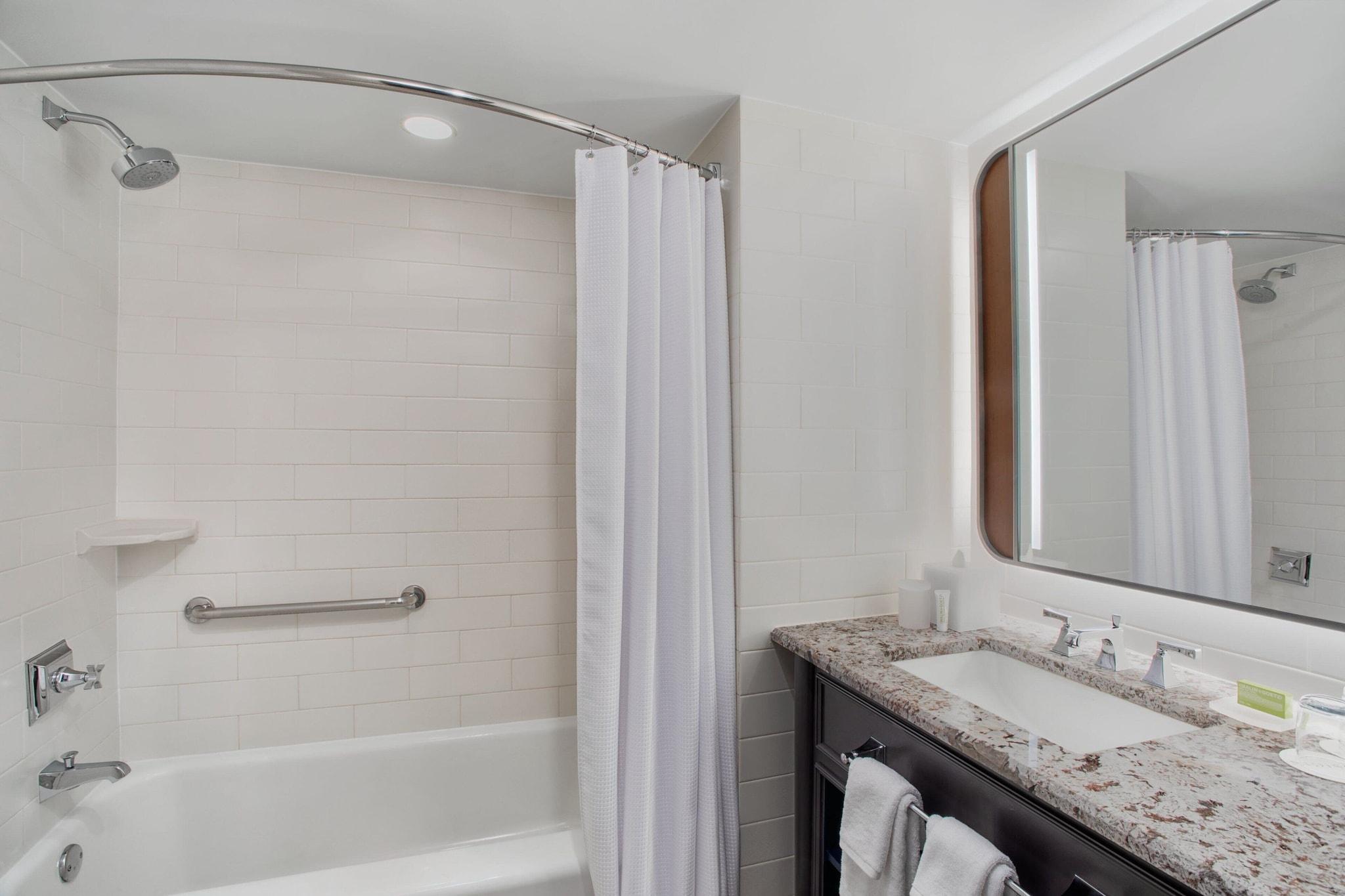 Quadruple Classic Two Queen Beds