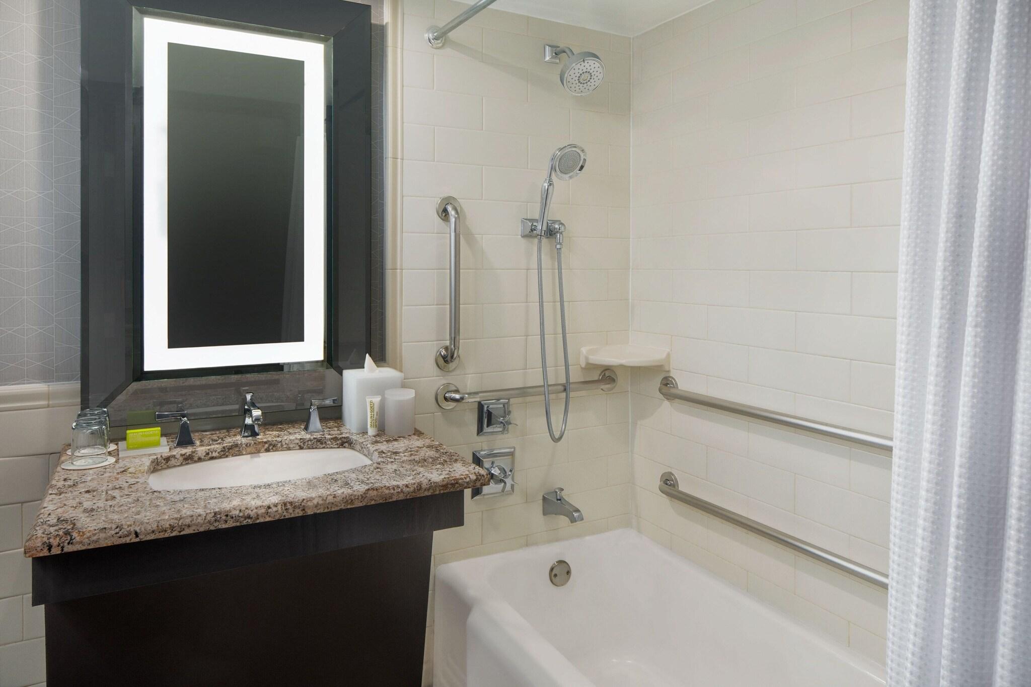 Quadruple Classic Two Queen Beds