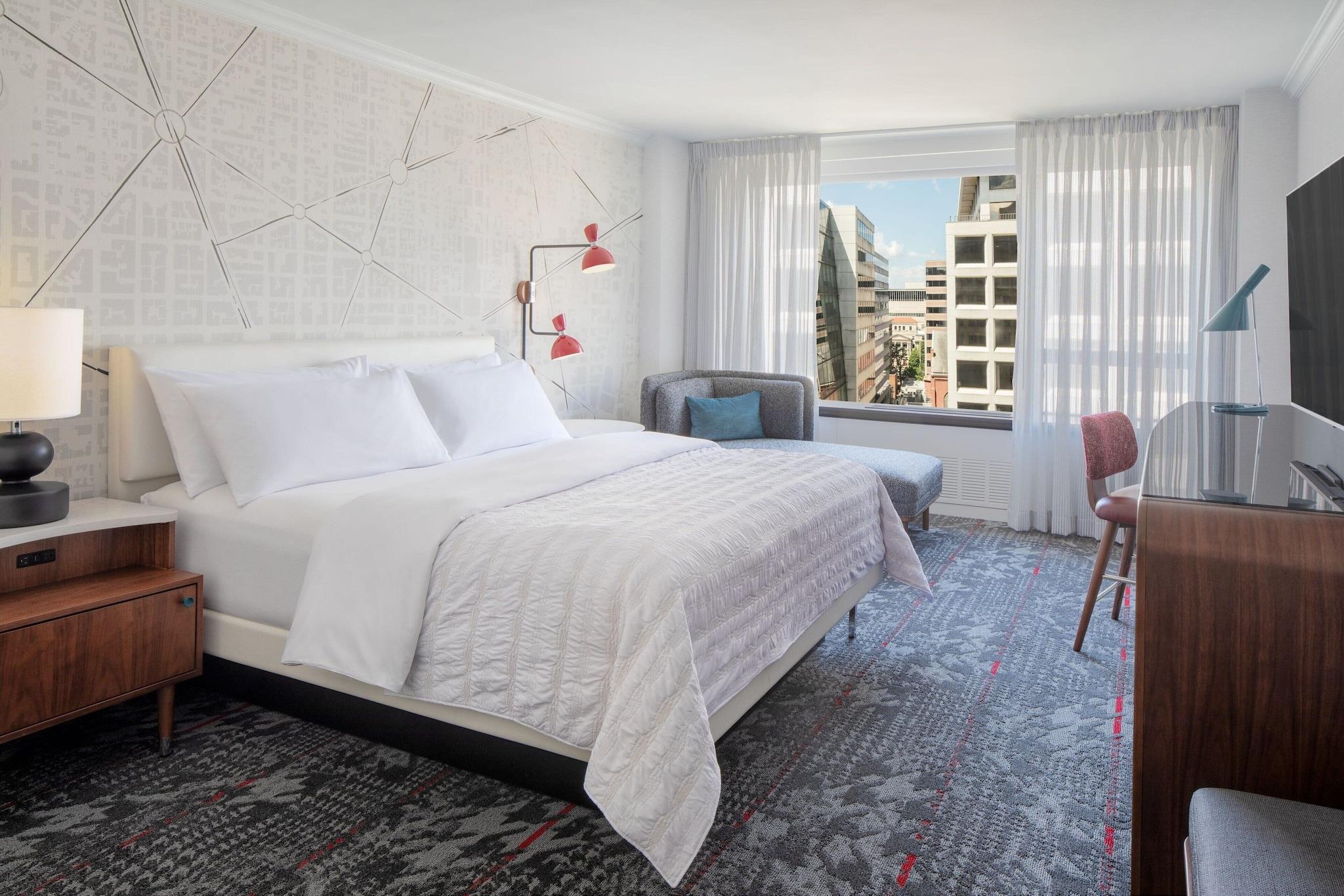 Double Club King Bed