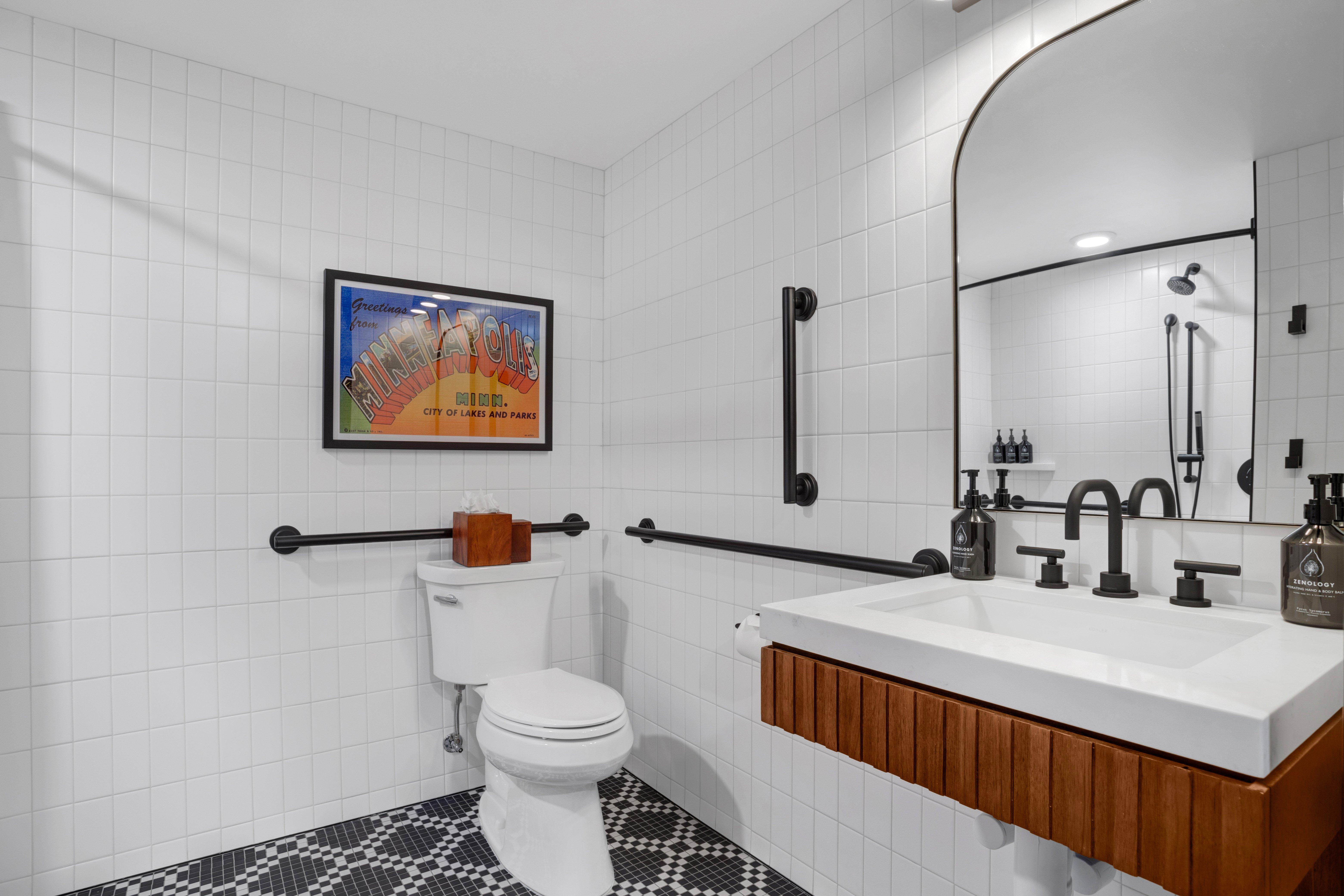 Double Accessible King Size Bed