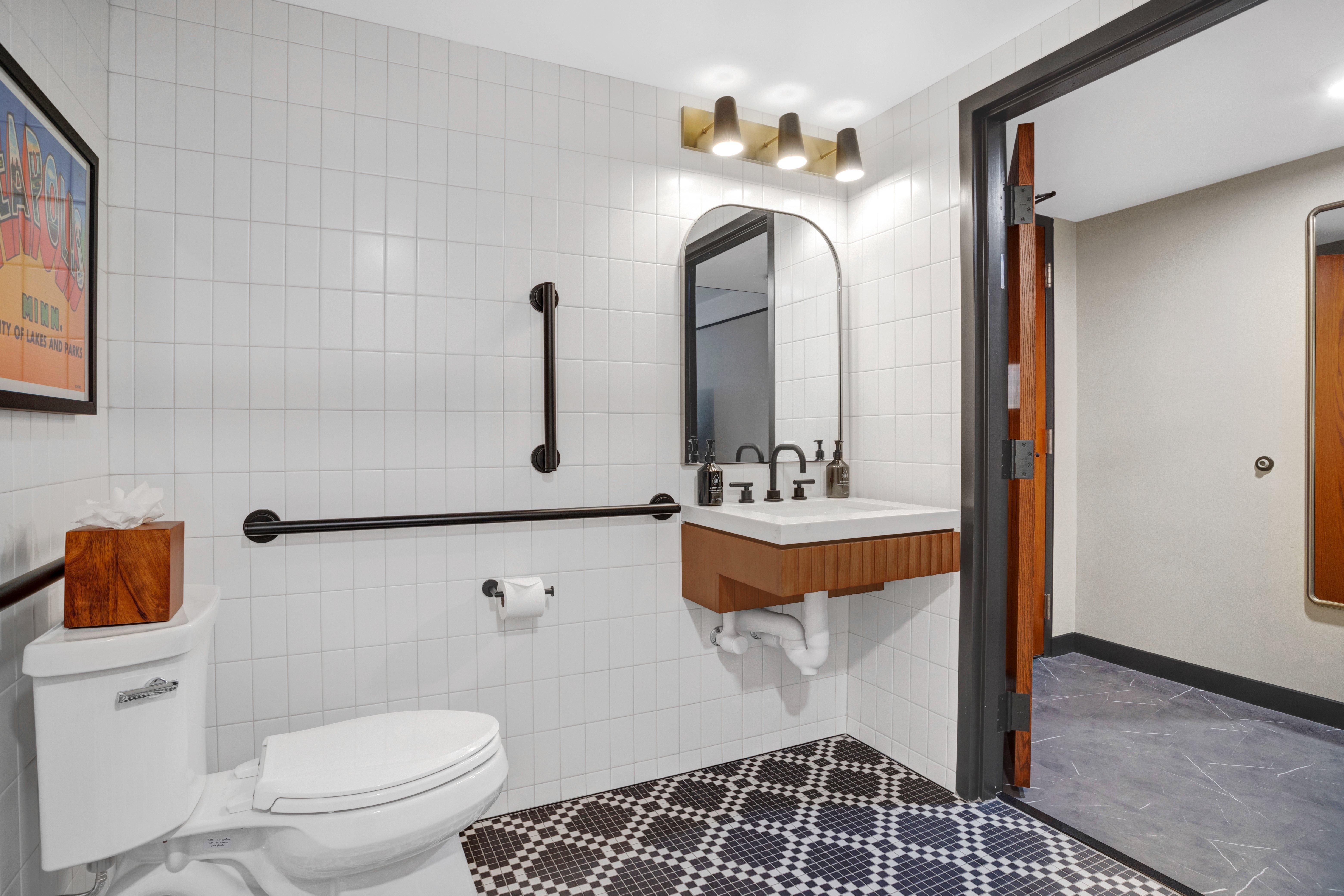 Double Accessible King Size Bed