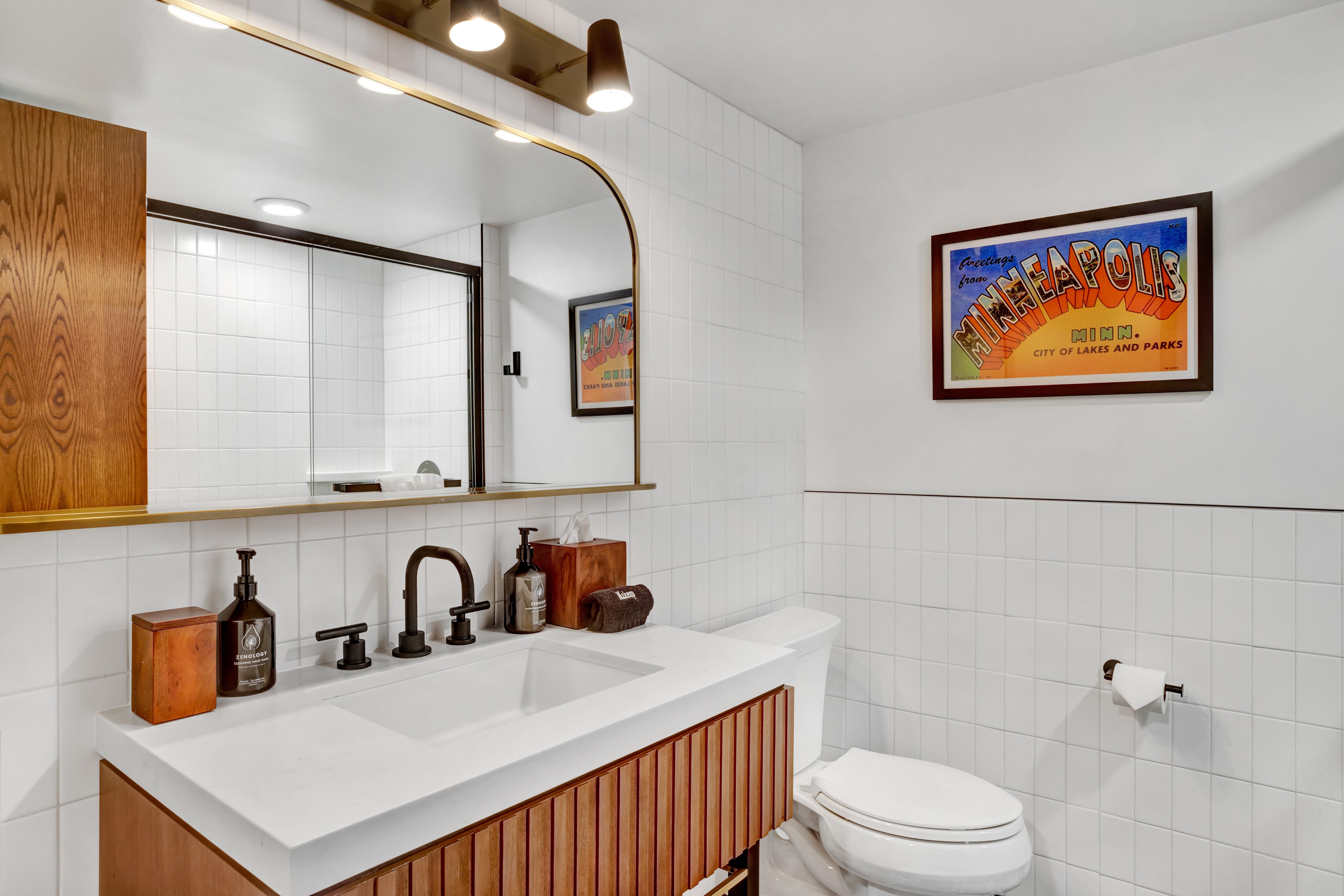 Double City View King Bed