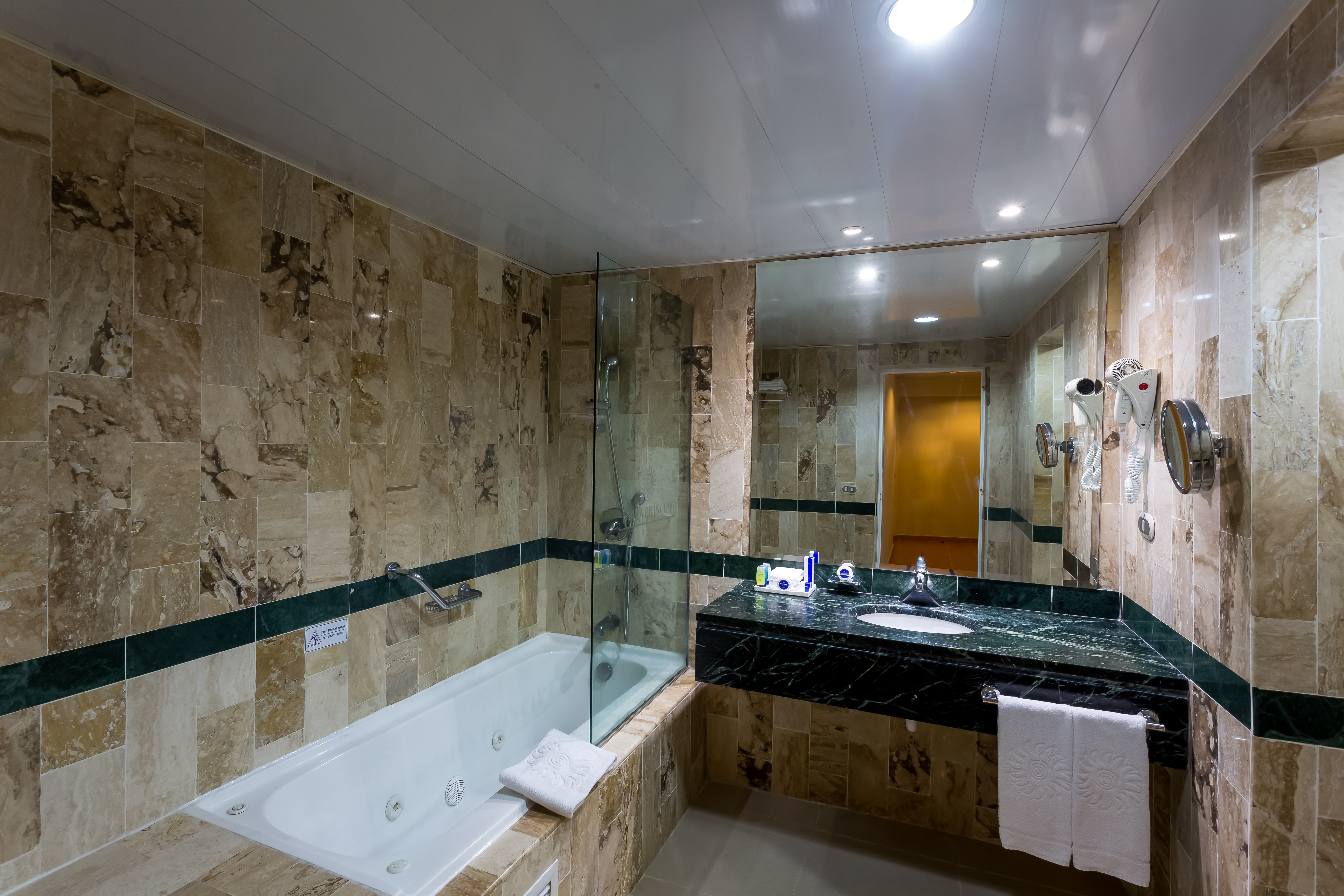 Double or Twin Sea View