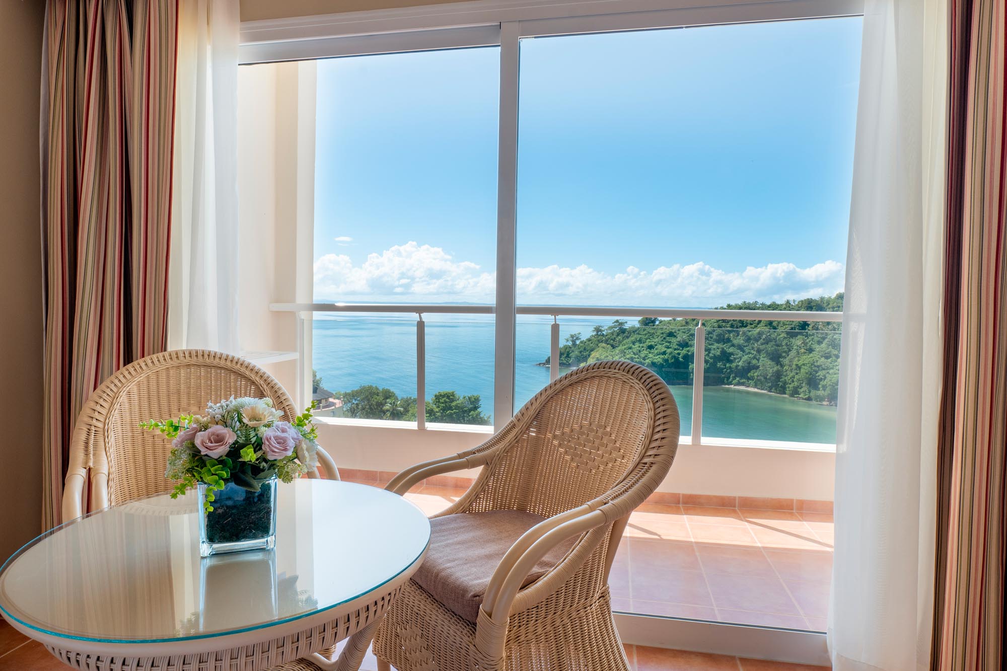 Double or Twin Sea View