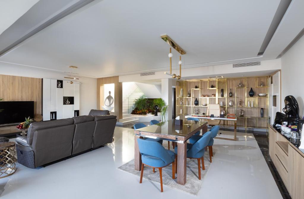 Double Superior Pool View