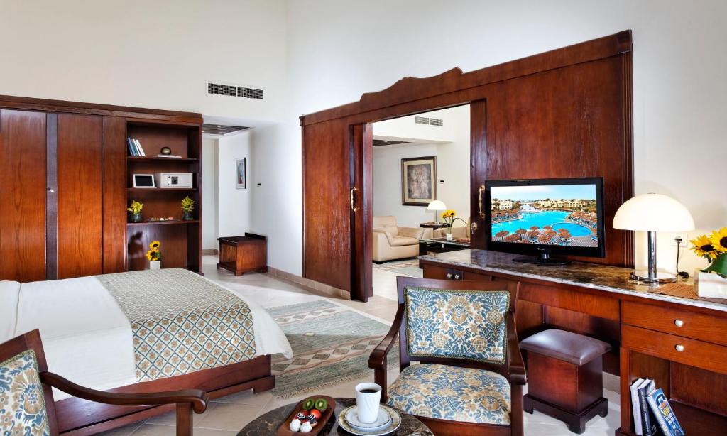 Double Superior Lagoon View