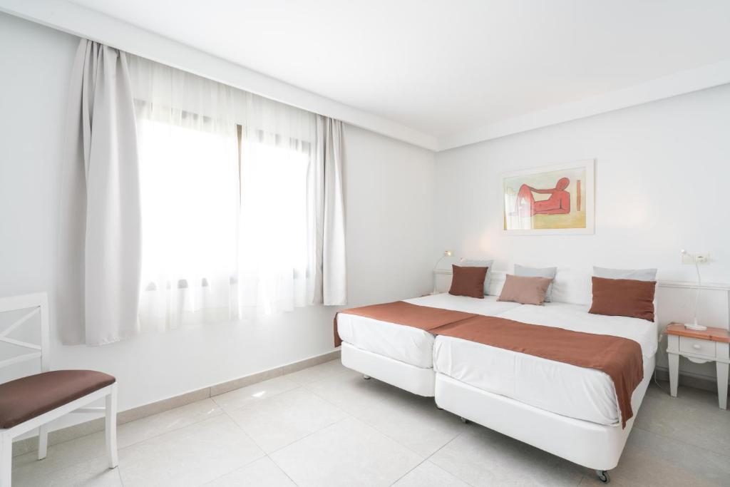 Double or Twin Superior Capacity 3