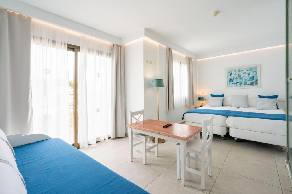 Double or Twin Superior