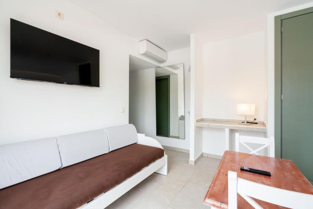 Double or Twin Superior Capacity 4