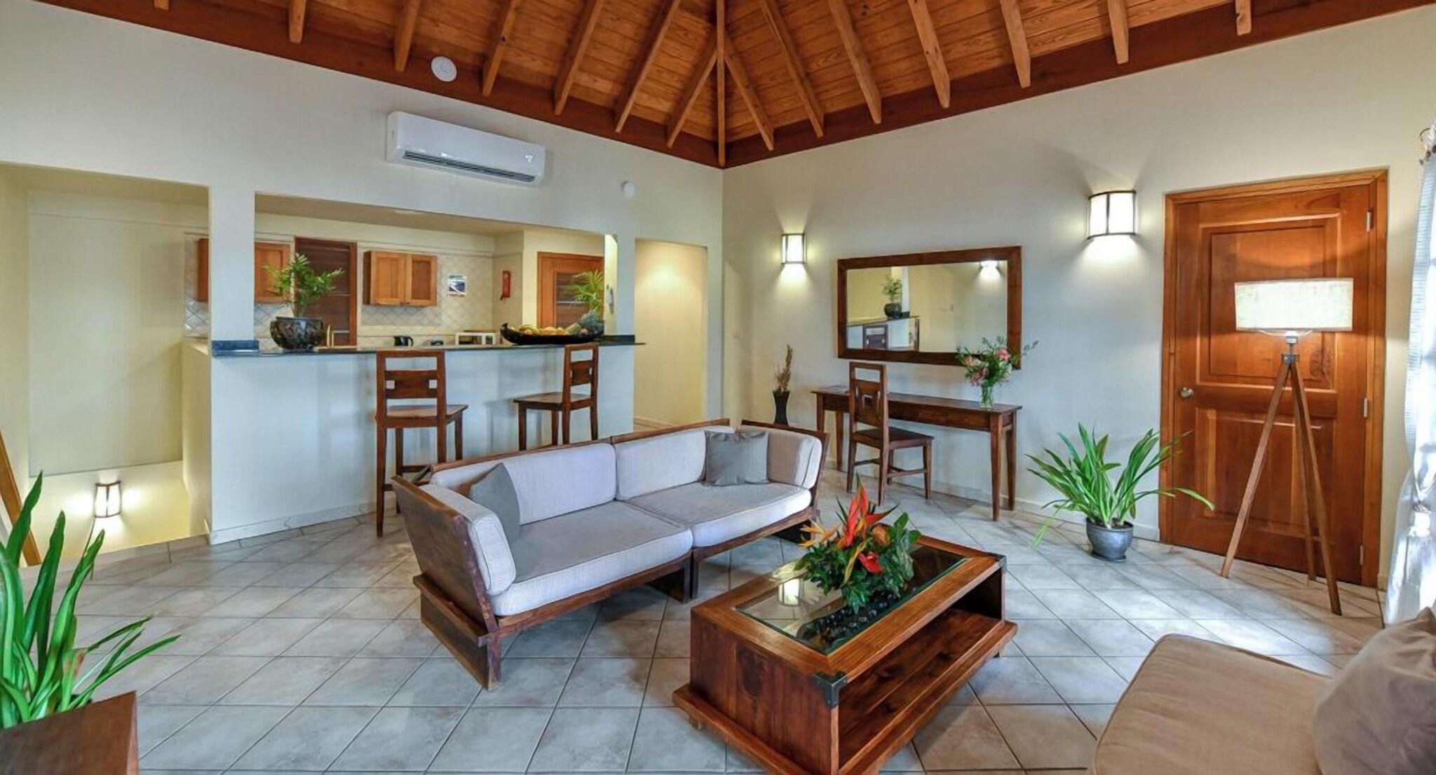 Suite with Kitchenette with Views