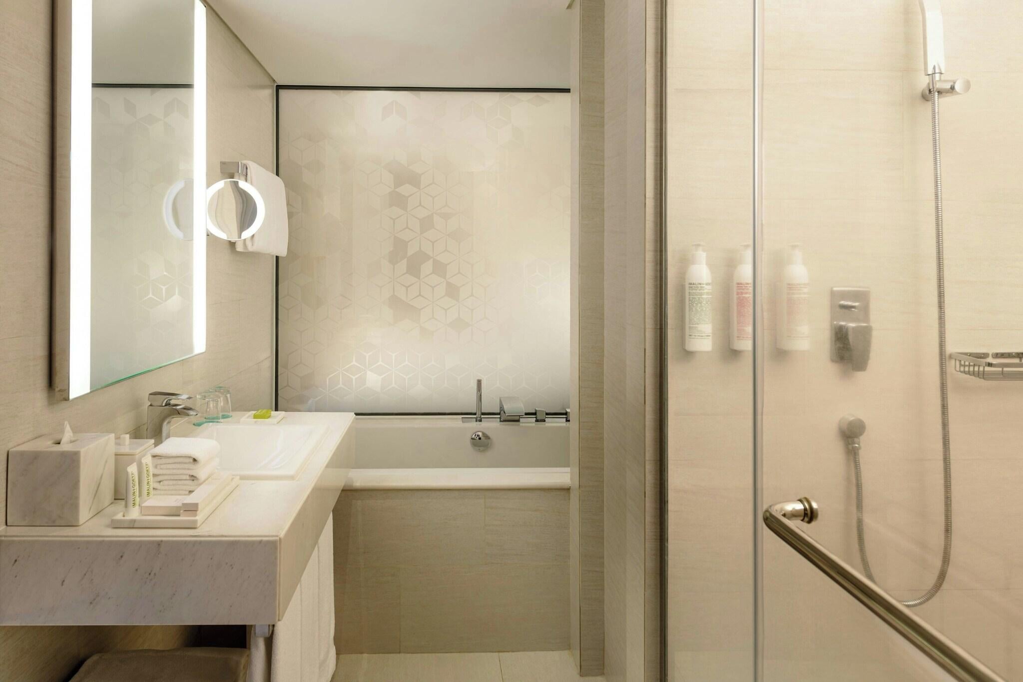 Double Superior Sea View