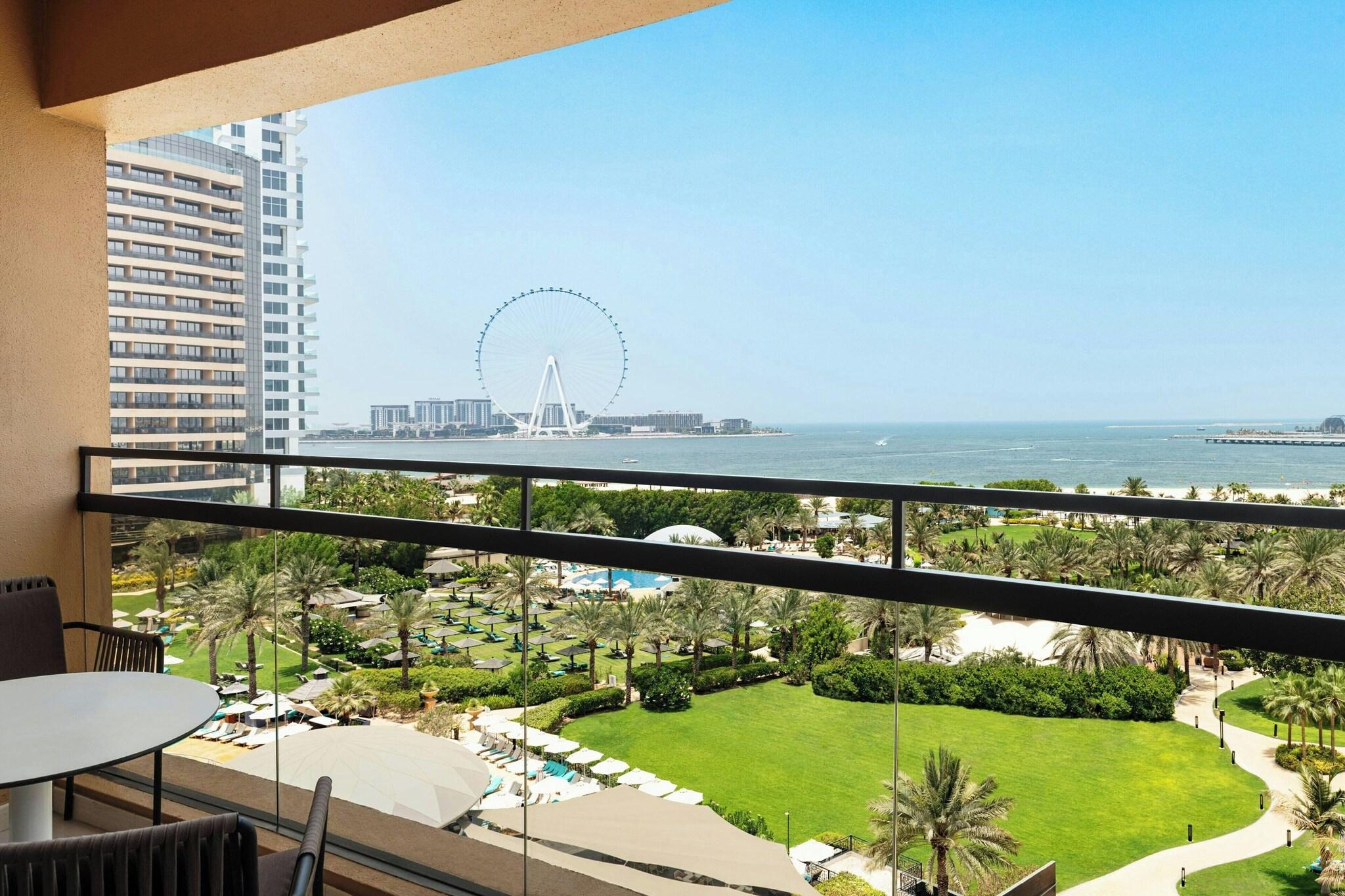 Double Superior Sea View