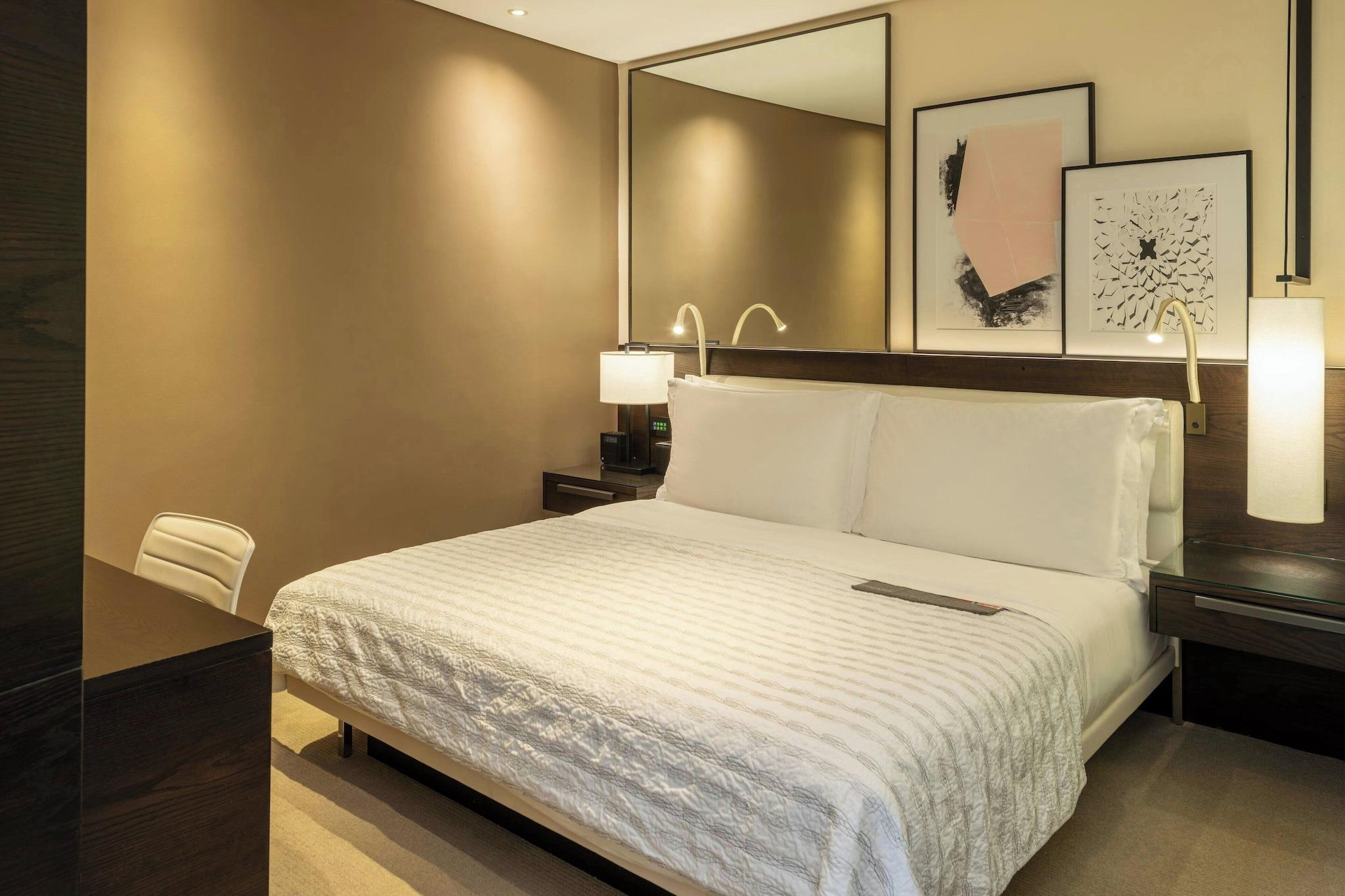 Double Superior King Bed