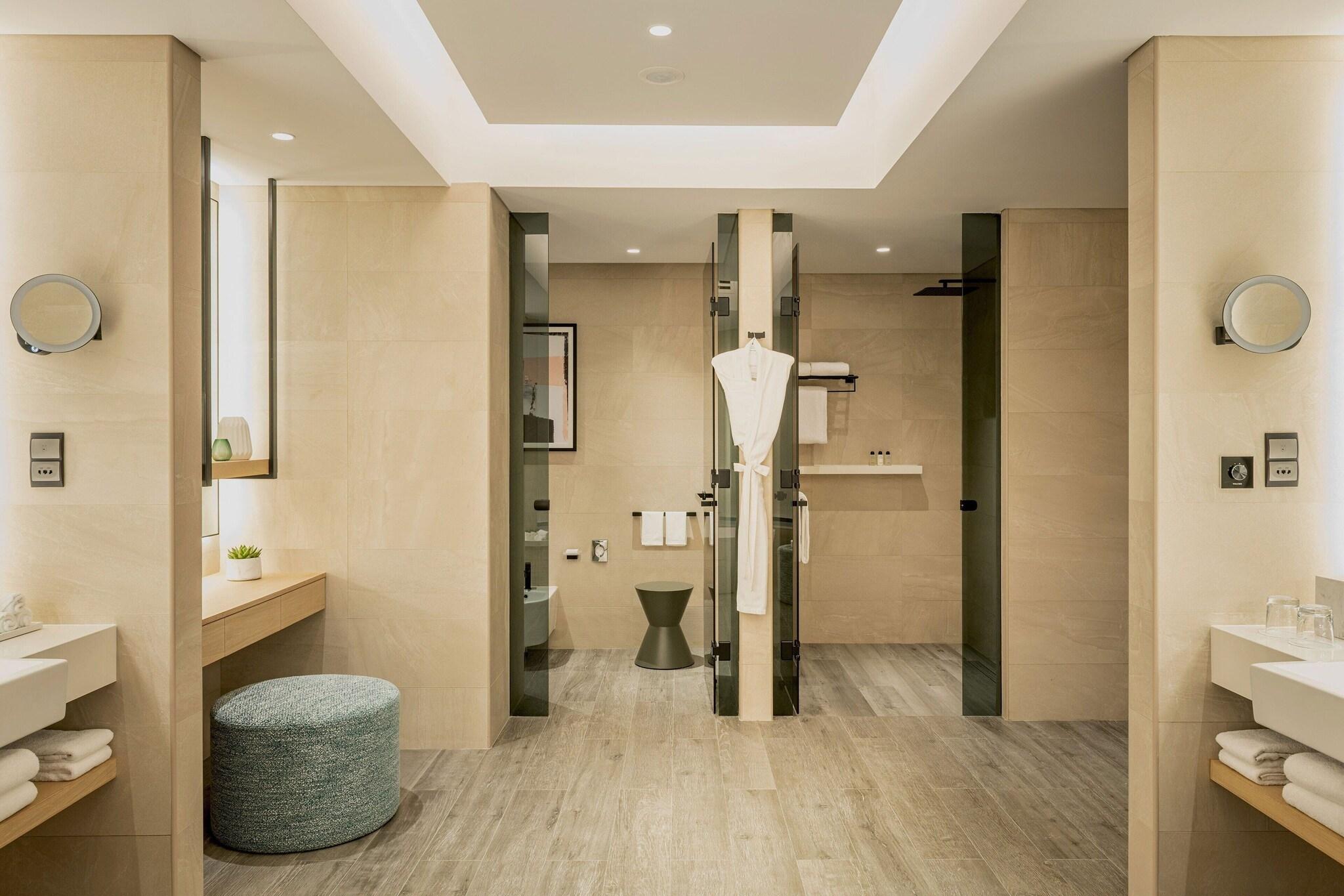 Suite with Double Bed