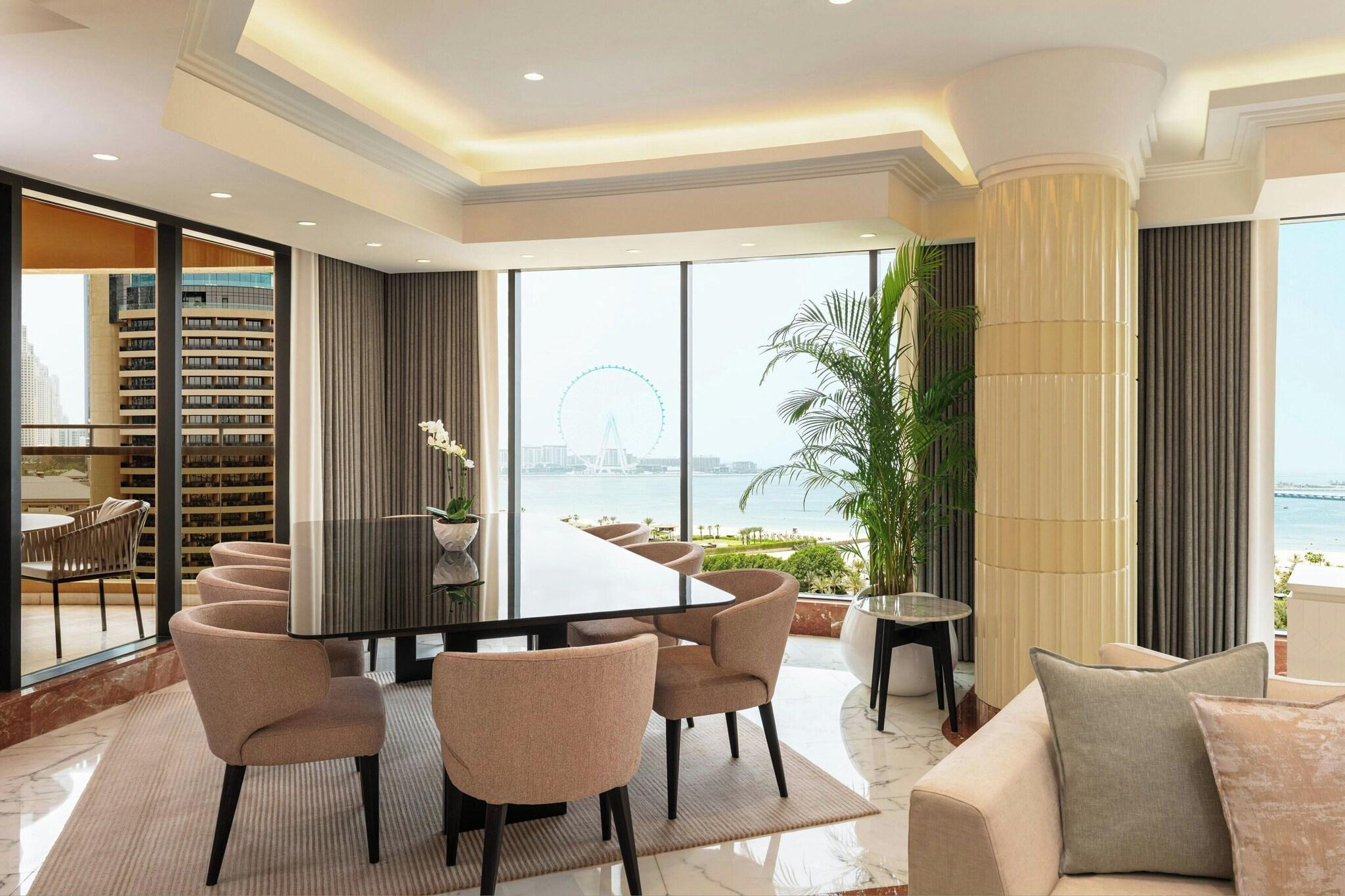 Double Penthouse with Views