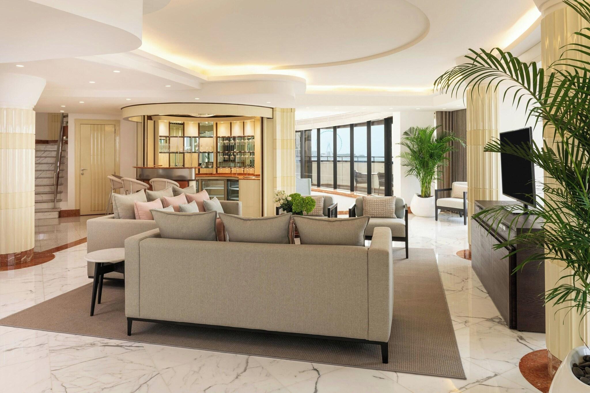 Double Penthouse with Views