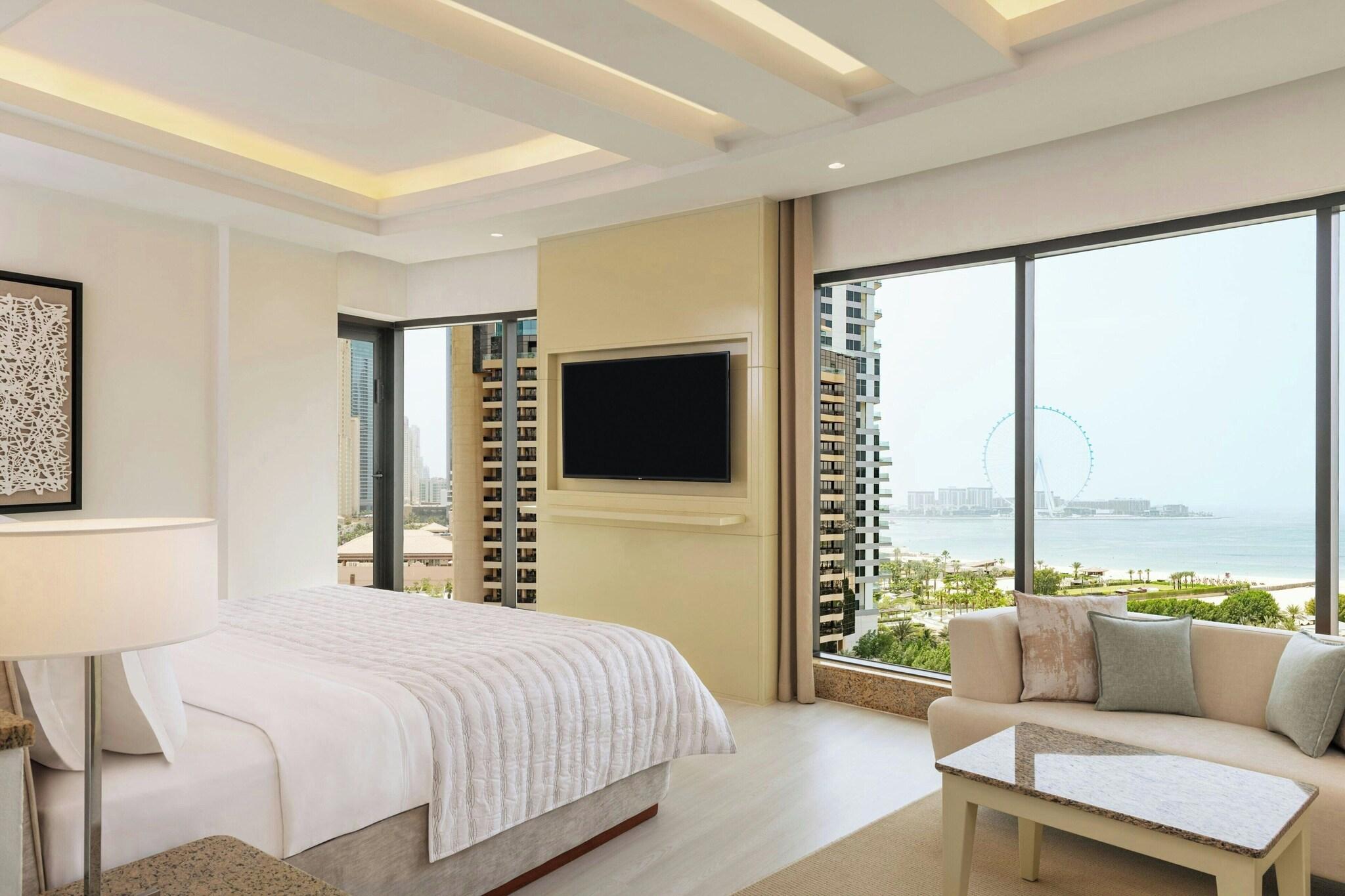 Double Penthouse with Views