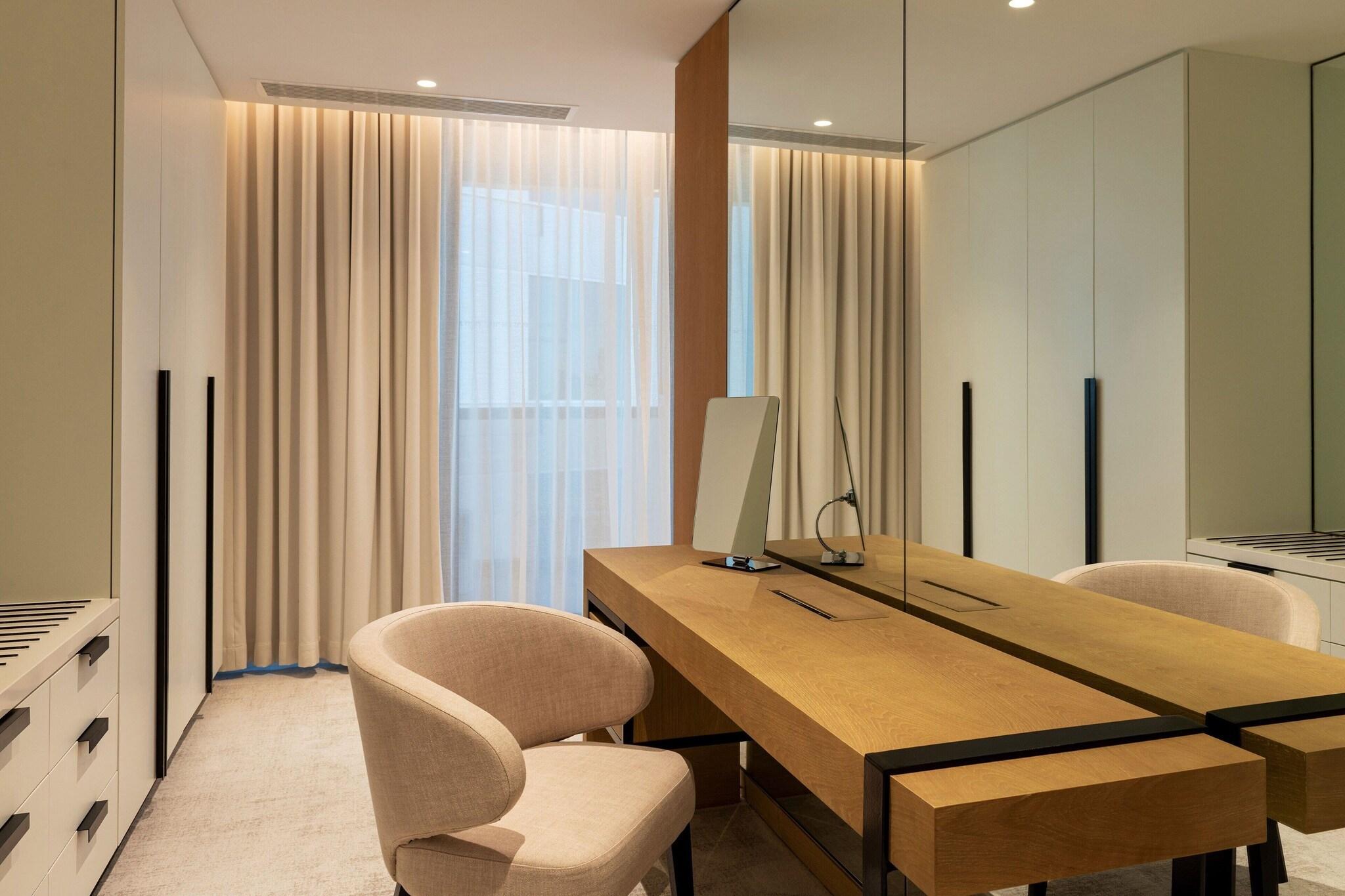 Suite with Double Bed