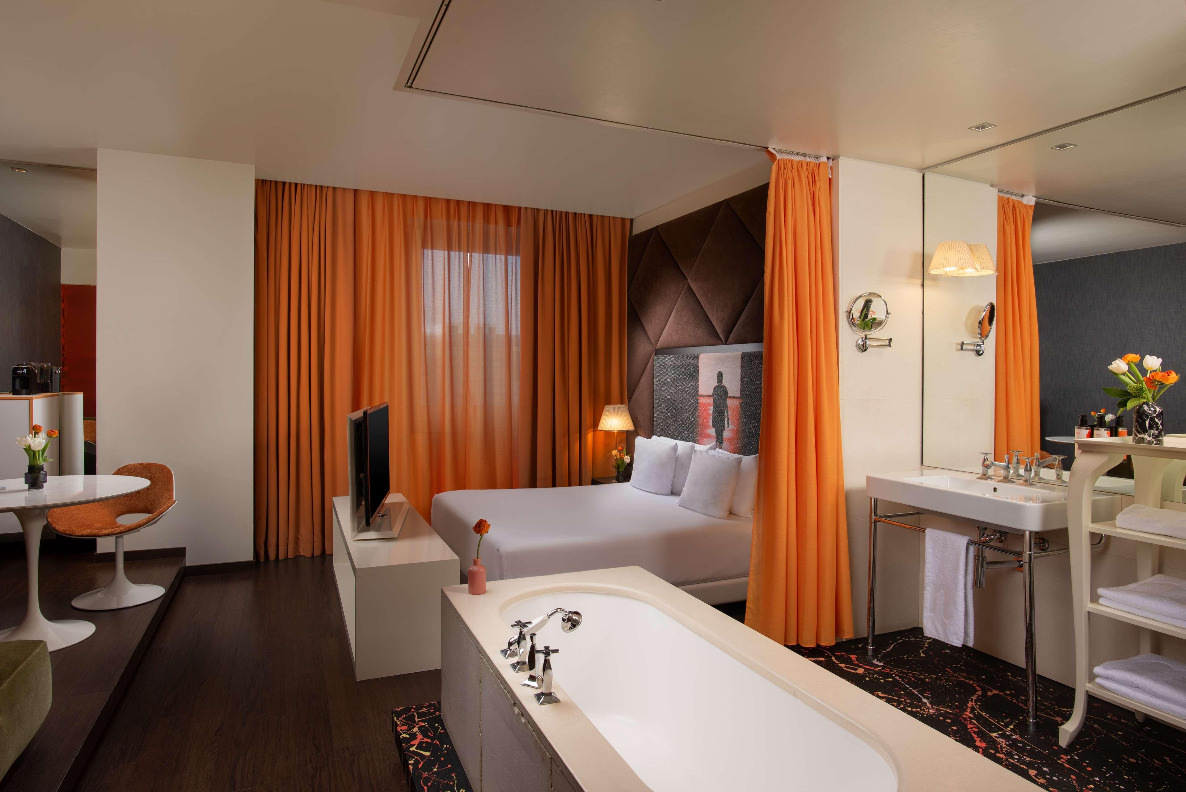 Junior Suite Standard