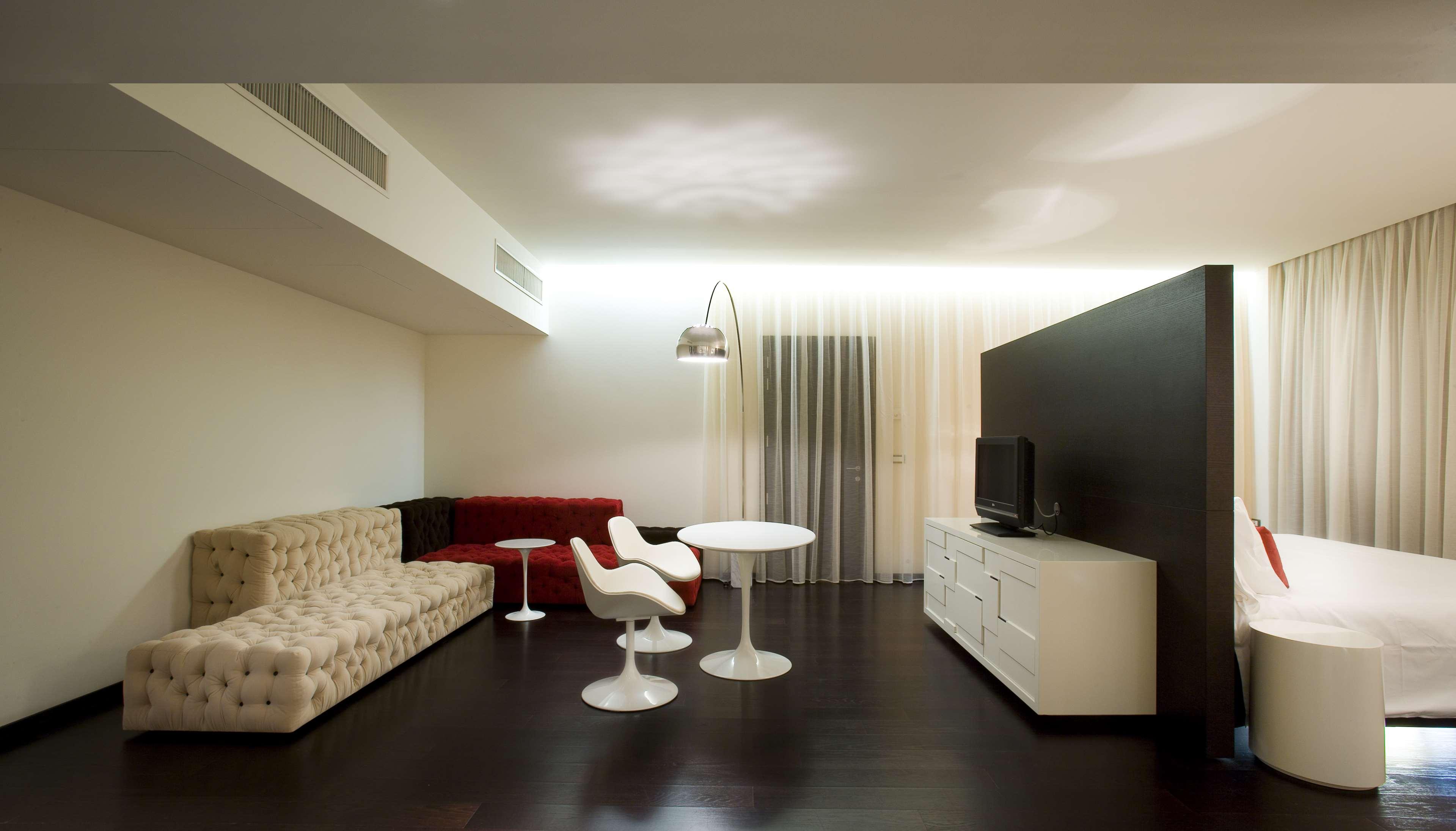 Family Room Connecting Room